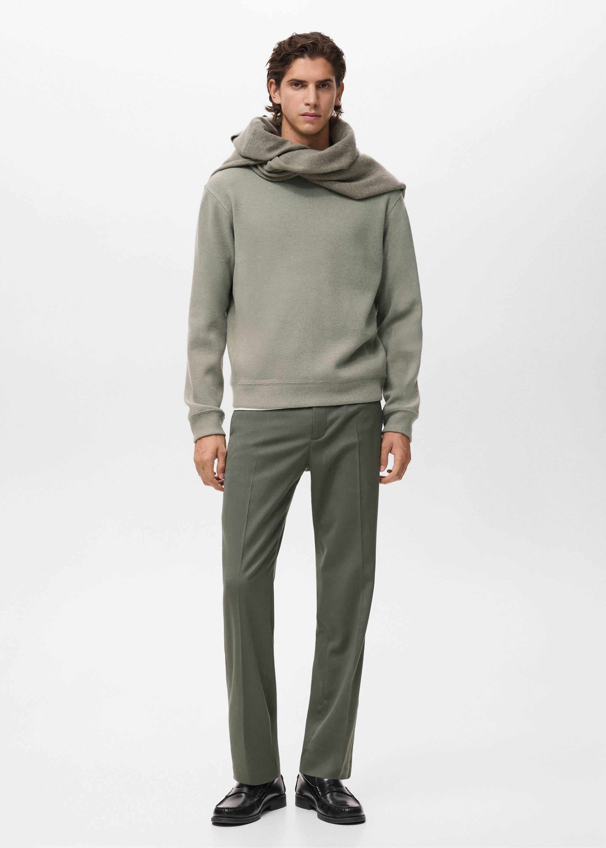 Regular Fit Sweatshirt aus Strick - Allgemeine Ansicht