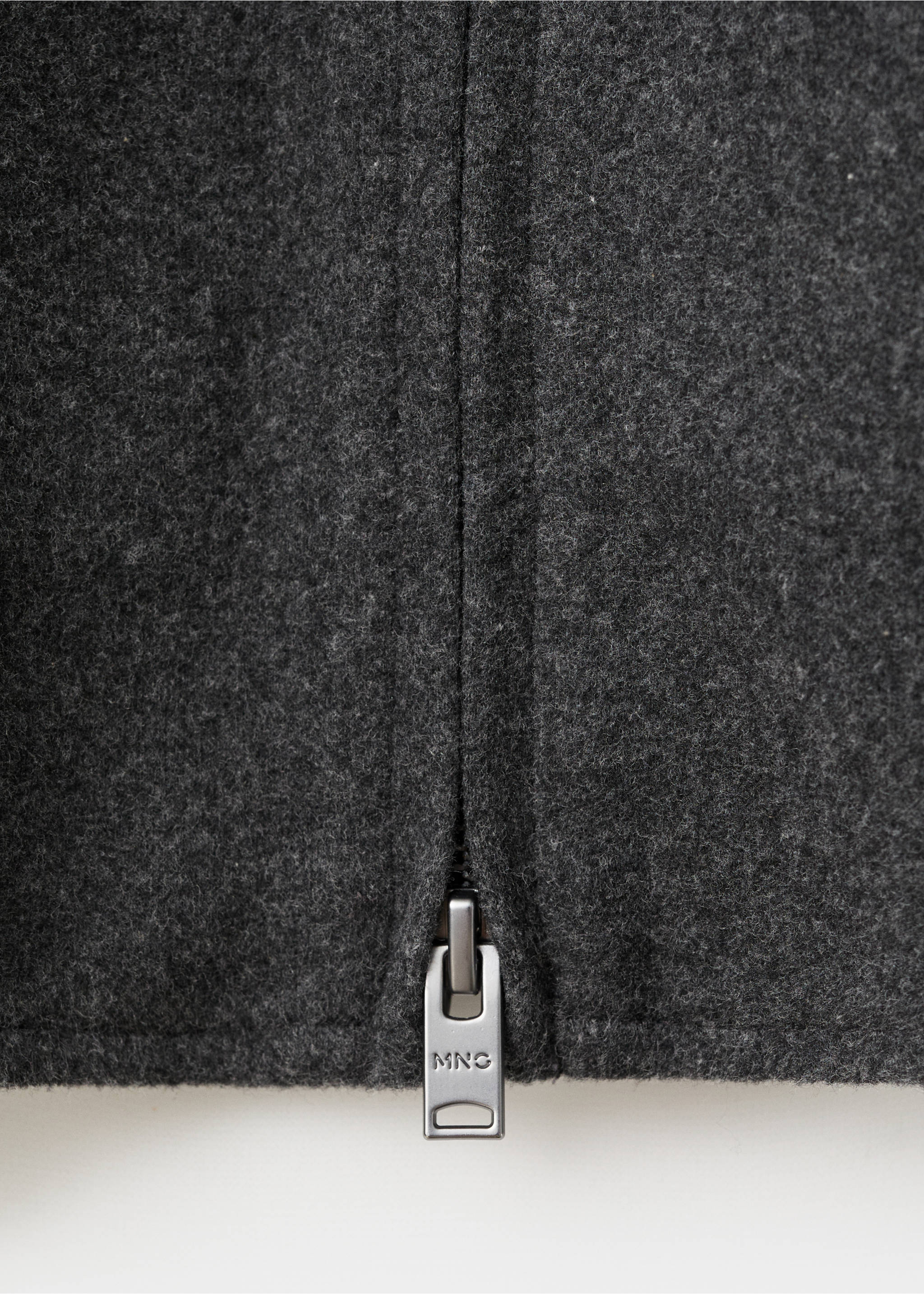 Close-up of a dark grey sweatshirt zip detail., Dark Heather Grey. Ref: 17007903-00.
