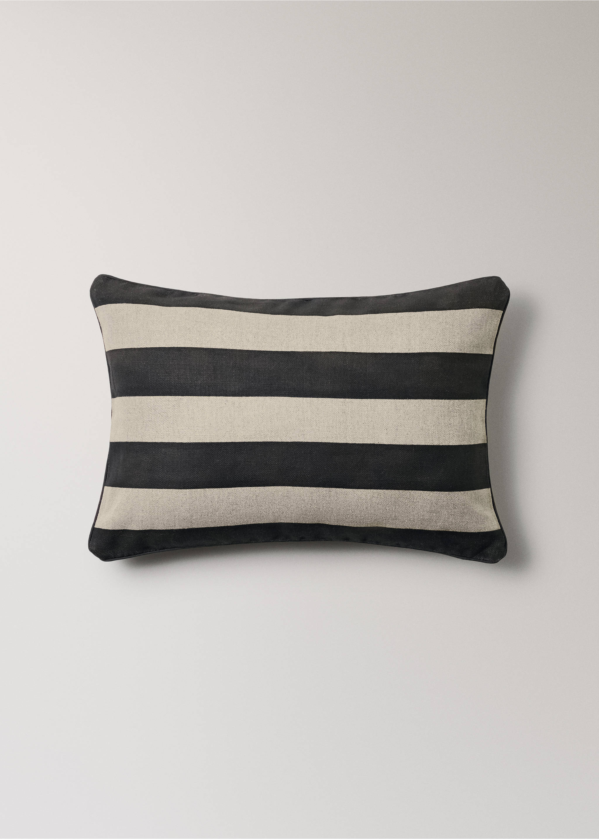 Housse coussin lin à rayures avec liseré 40x60 cm - Article sans modèle, Gris. Ref: 17007909-00.