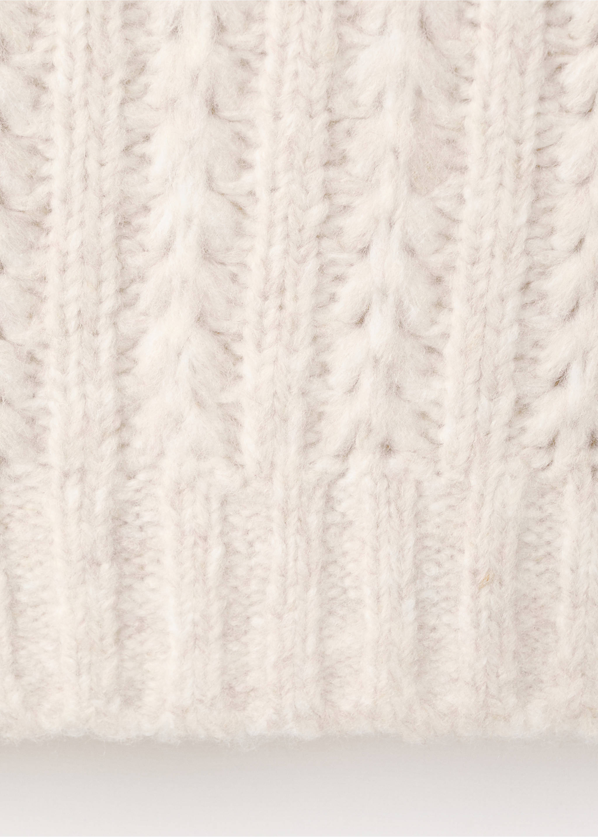Knitted cropped sweater - Details of the article 0, Ecru. Ref: 17008273-00.
