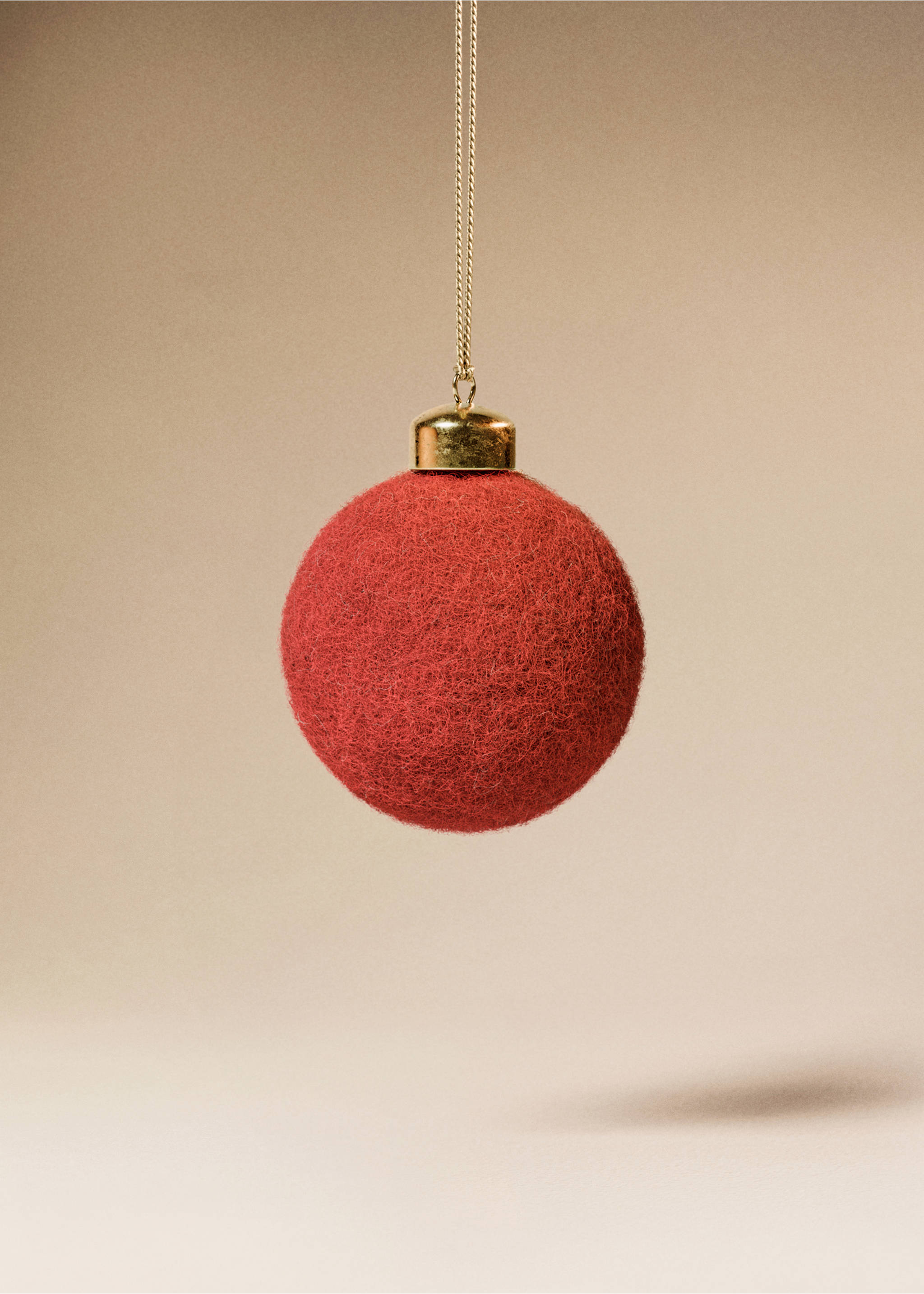 Felt bauble tree decorations - General plane, Red. Ref: 17008298-00.