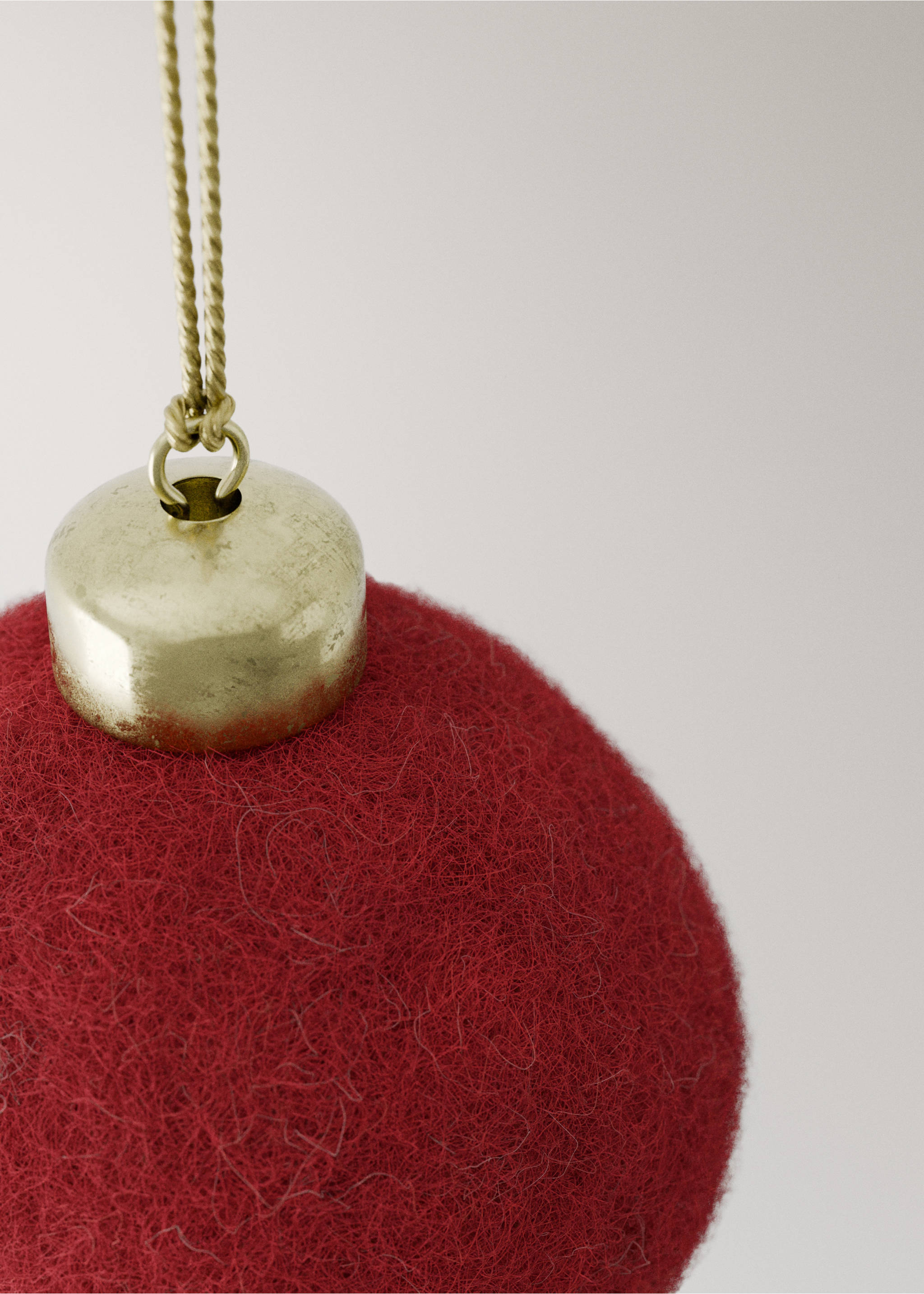 Felt bauble tree decorations - Details of the article 2, Red. Ref: 17008298-00.