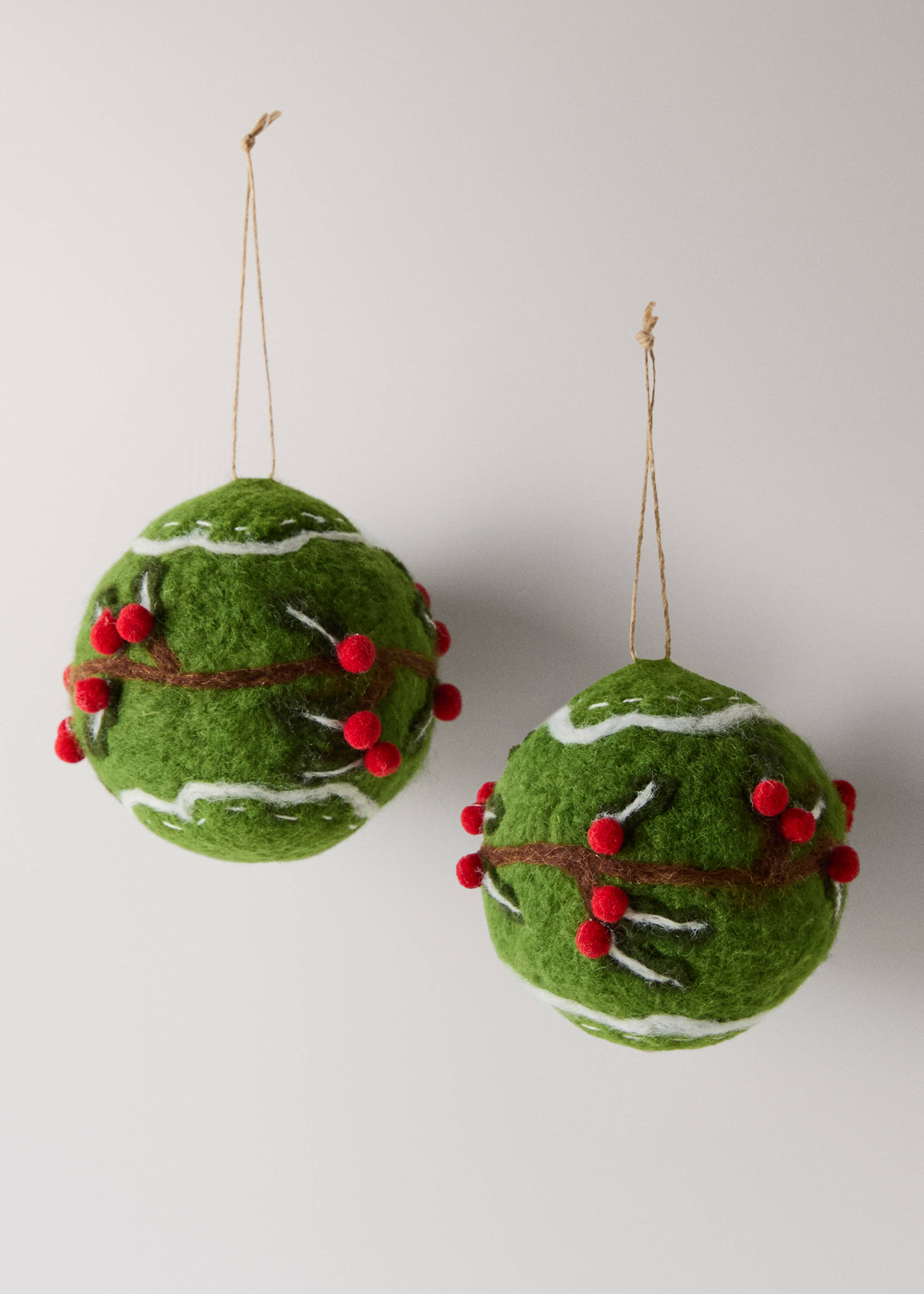 Felt tree ornaments - Article without model