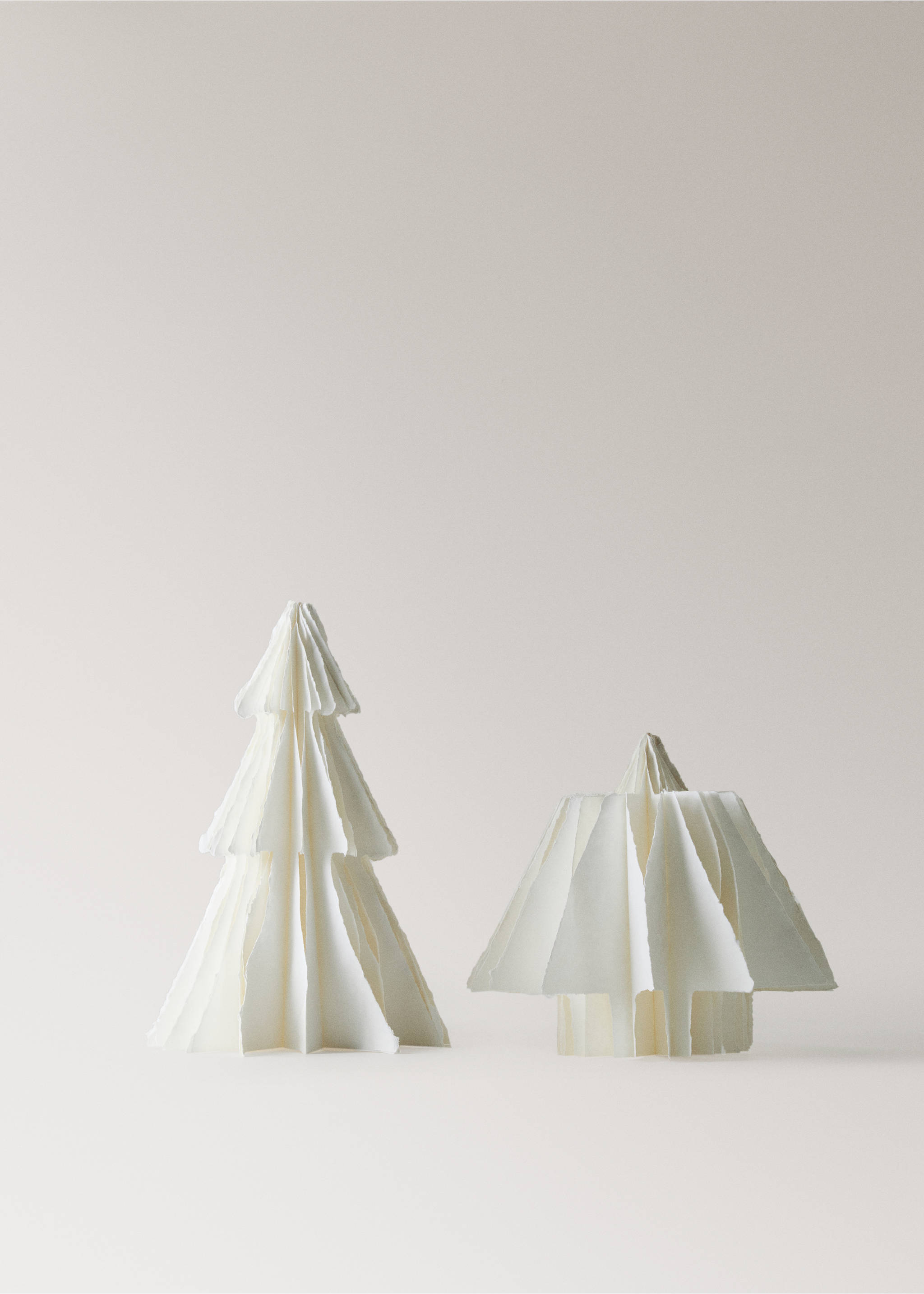 Arbre de Nadal de paper gran 80 cm - Detall de l'article 4, Cru. Ref: 17008340-00.