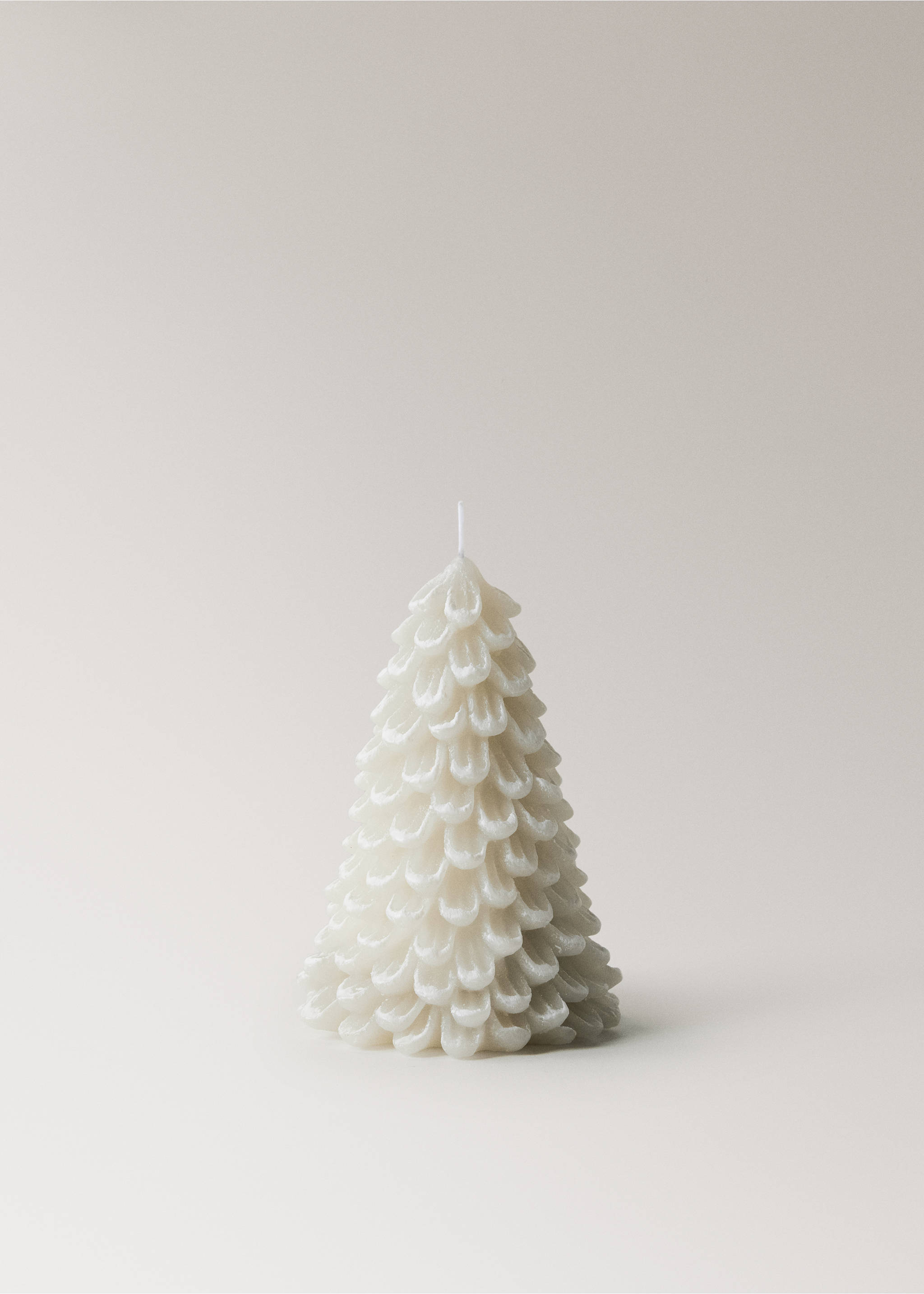 Decorative snow-covered fir candle - Article without model, Ecru. Ref: 17008645-00.