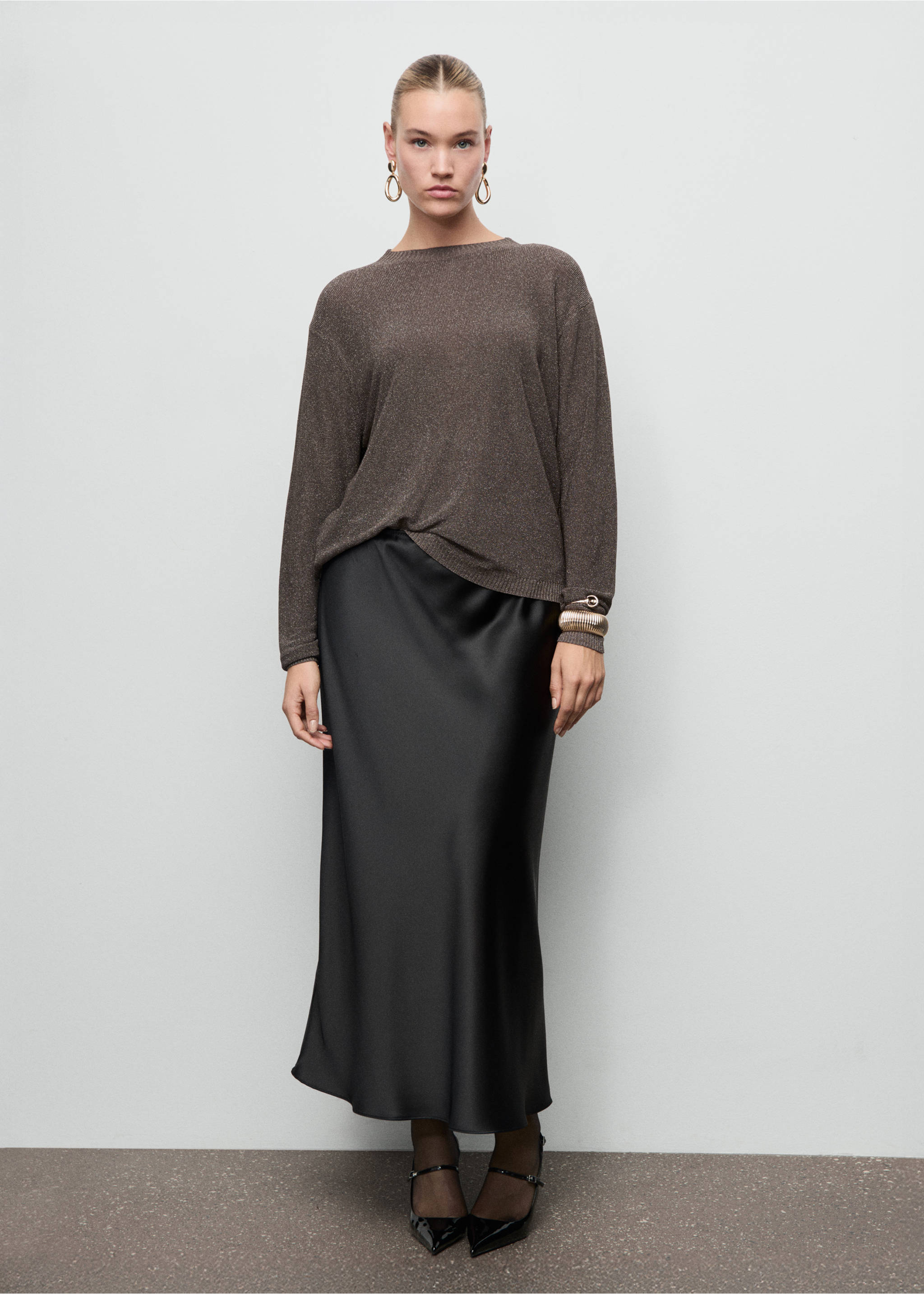 Fine-knit lurex sweater - Details of the article 6, Chocolate. Ref: 17009121-00.