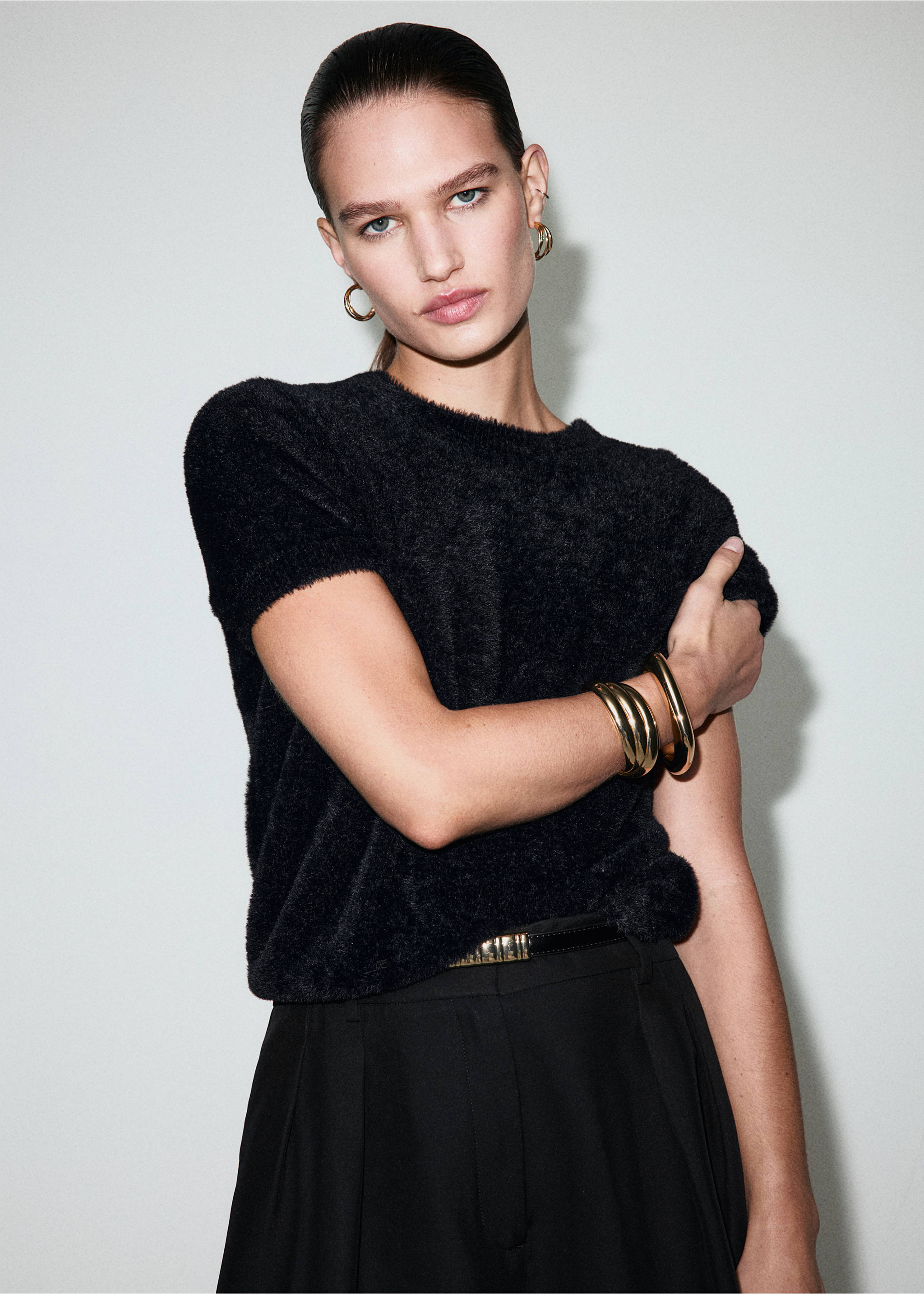 Faux-fur sweater - Medium plane, Black. Ref: 17009124-00.