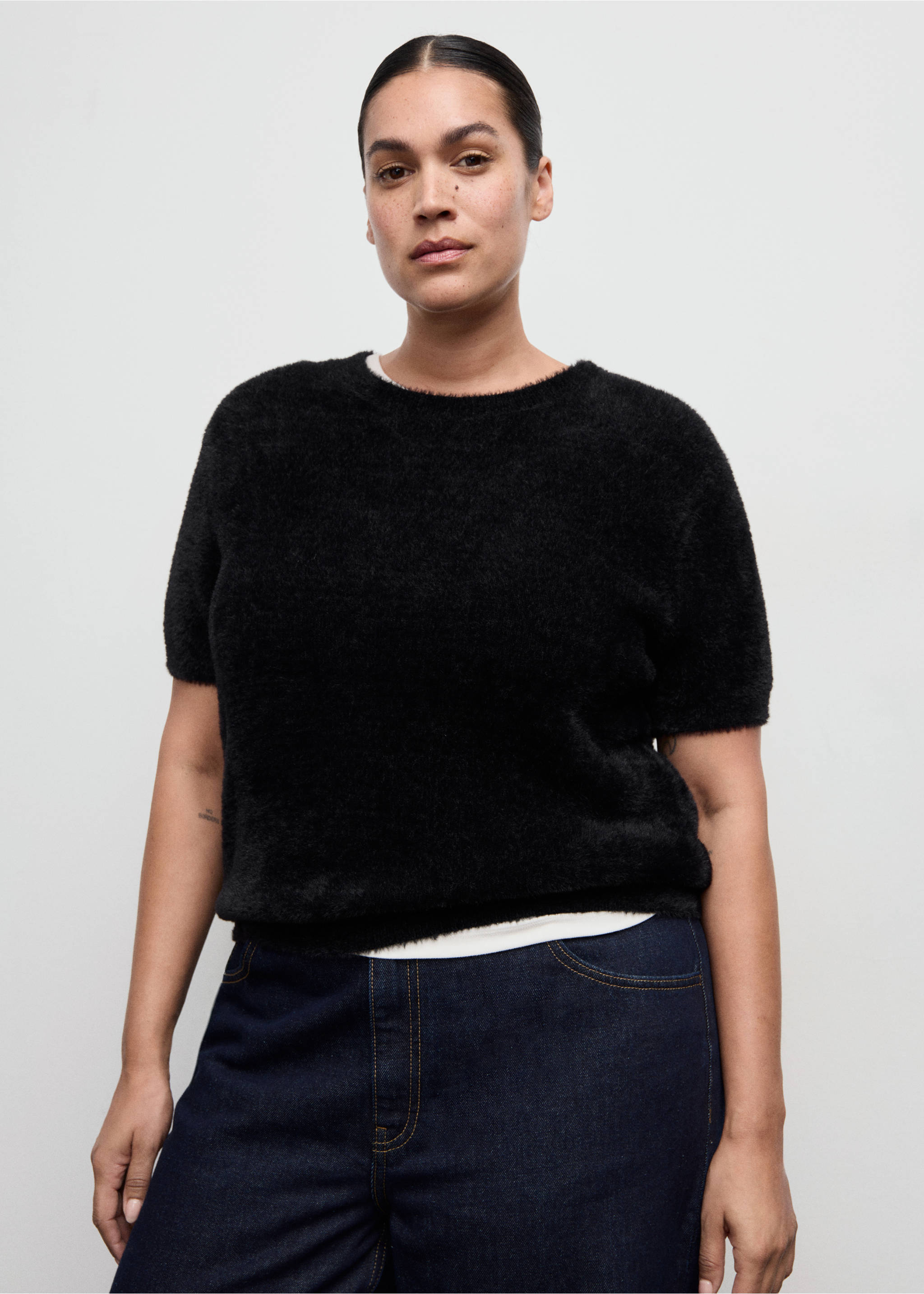 Faux-fur sweater - Details of the article 5, Black. Ref: 17009124-00.