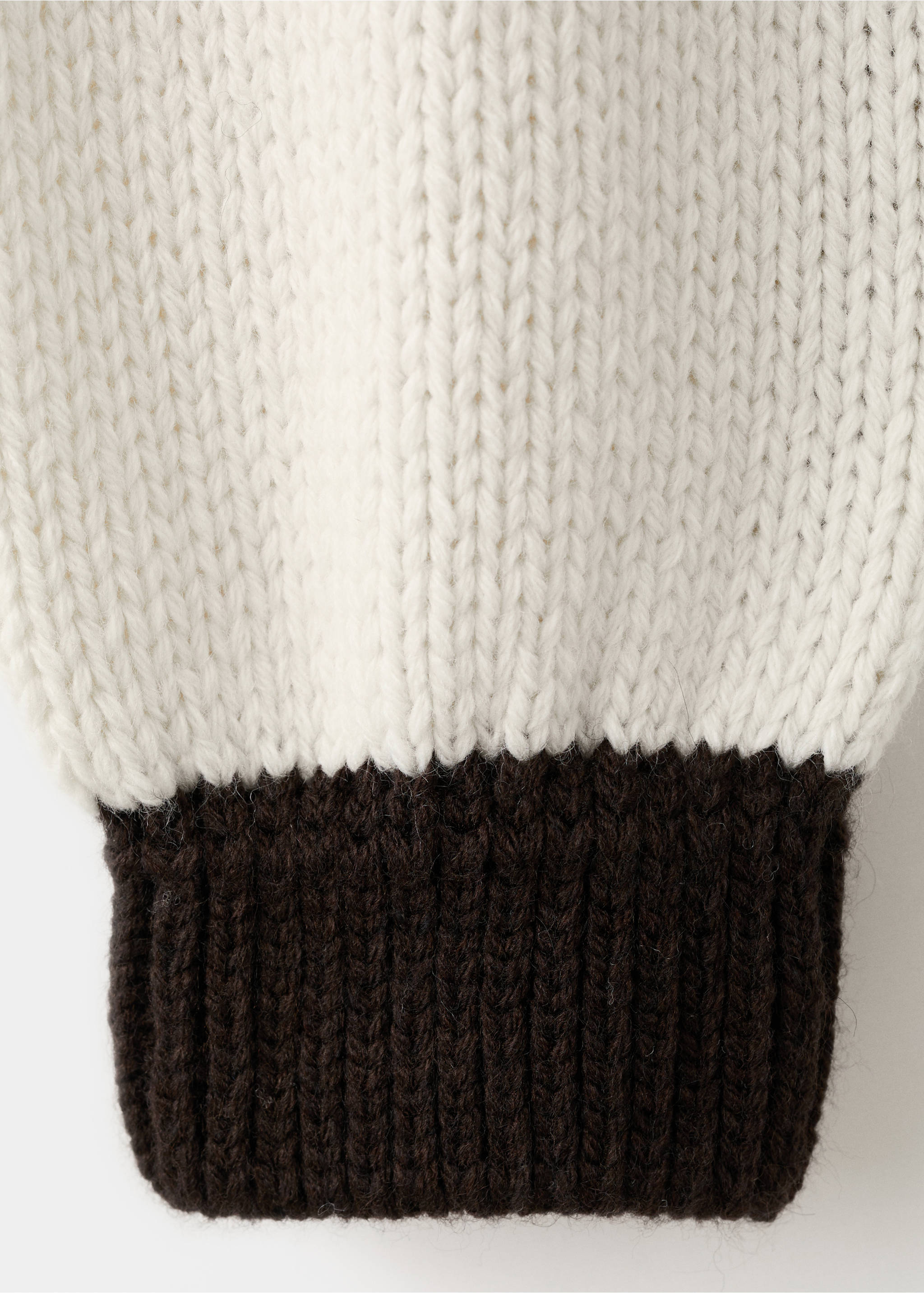 Knit striped sweater - Details of the article 0, Ecru. Ref: 17009139-00.
