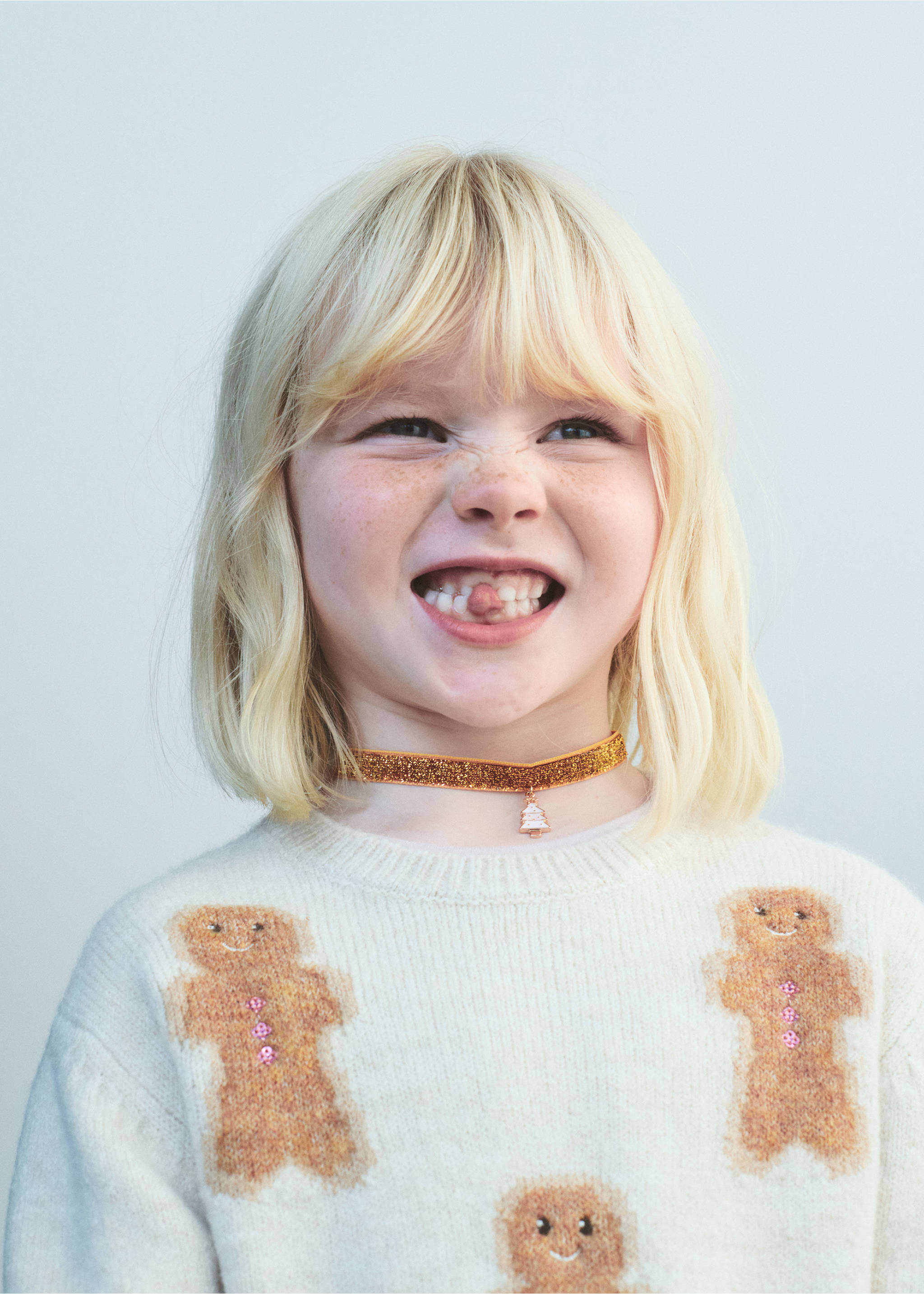 Pack of 2 chokers - Details of the article 5, Gold. Ref: 17009214-00.