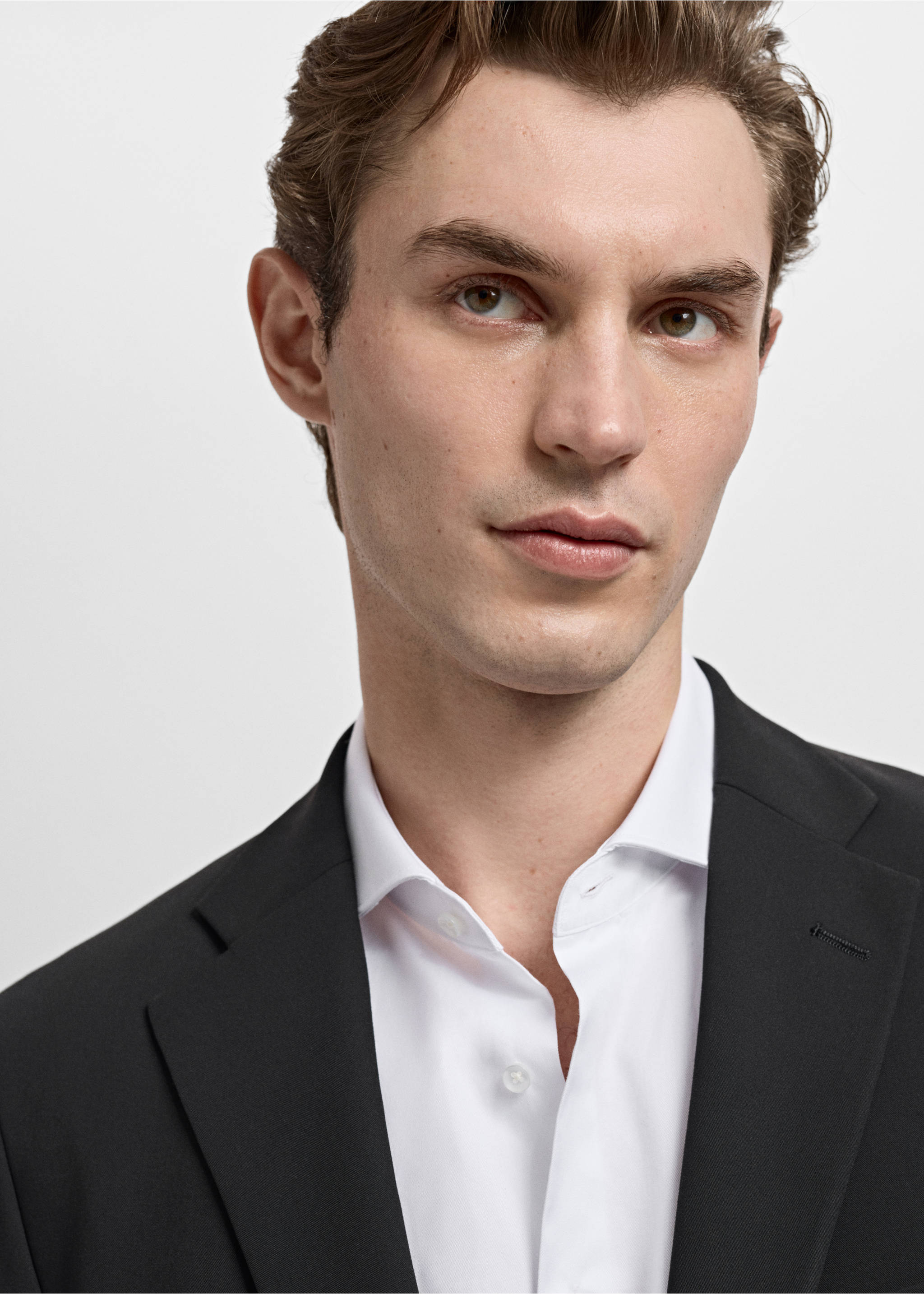 London regular-fit suit jacket - Details of the article 1, Black. Ref: 17009607-00.
