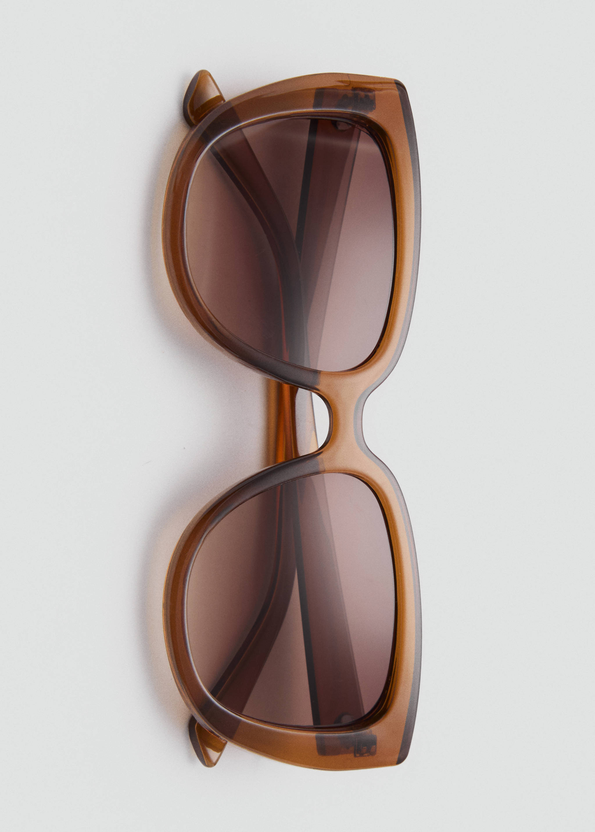 Resin frame sunglasses - Details of the article 2