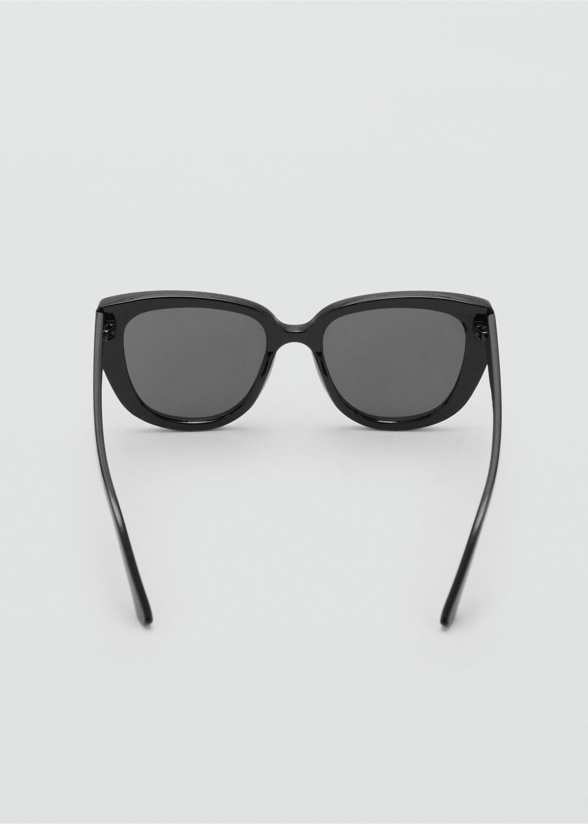 Resin frame sunglasses - Details of the article 1, Black. Ref: 17011130-00.