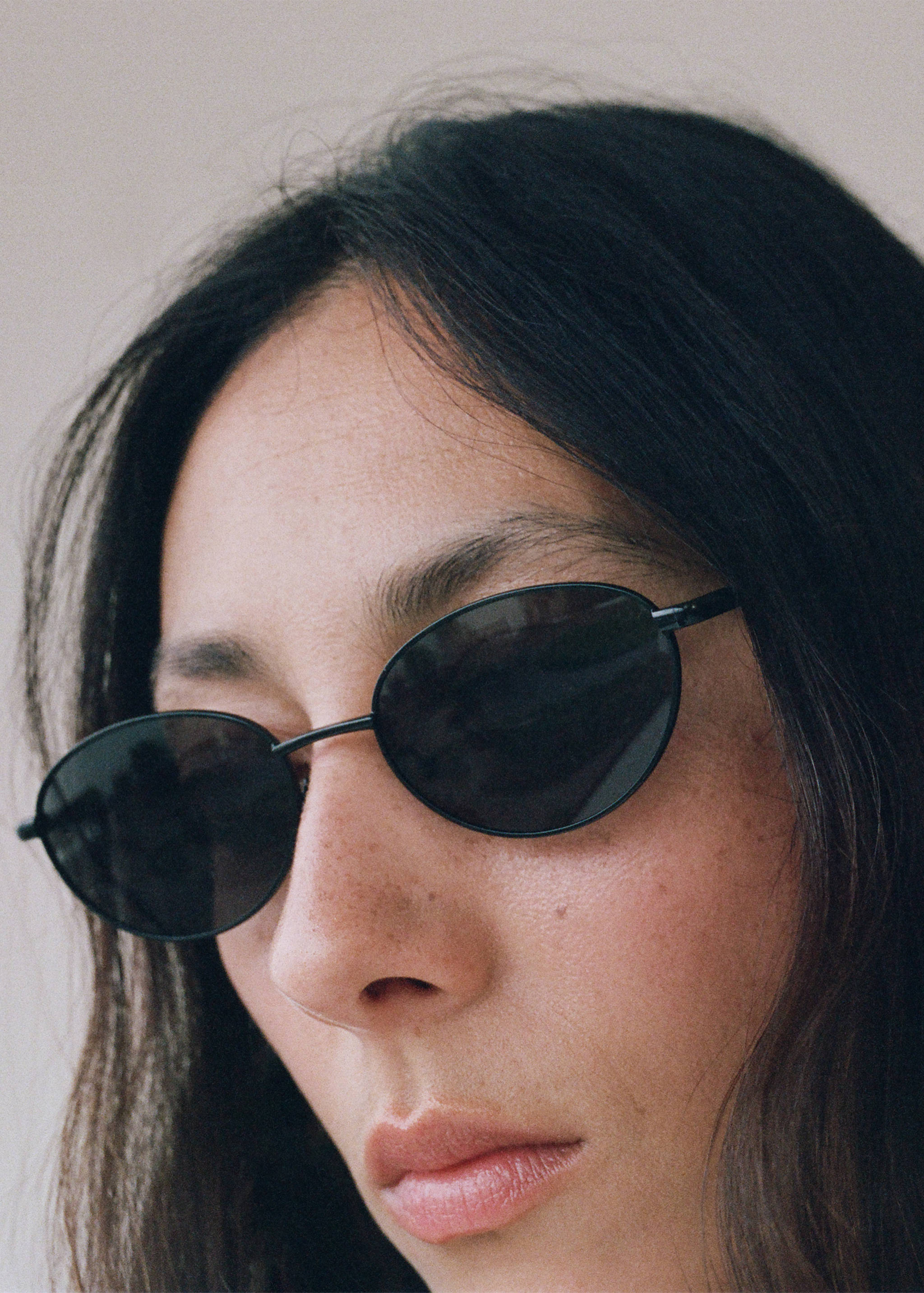 Gafas de sol montura metálica - Plano general