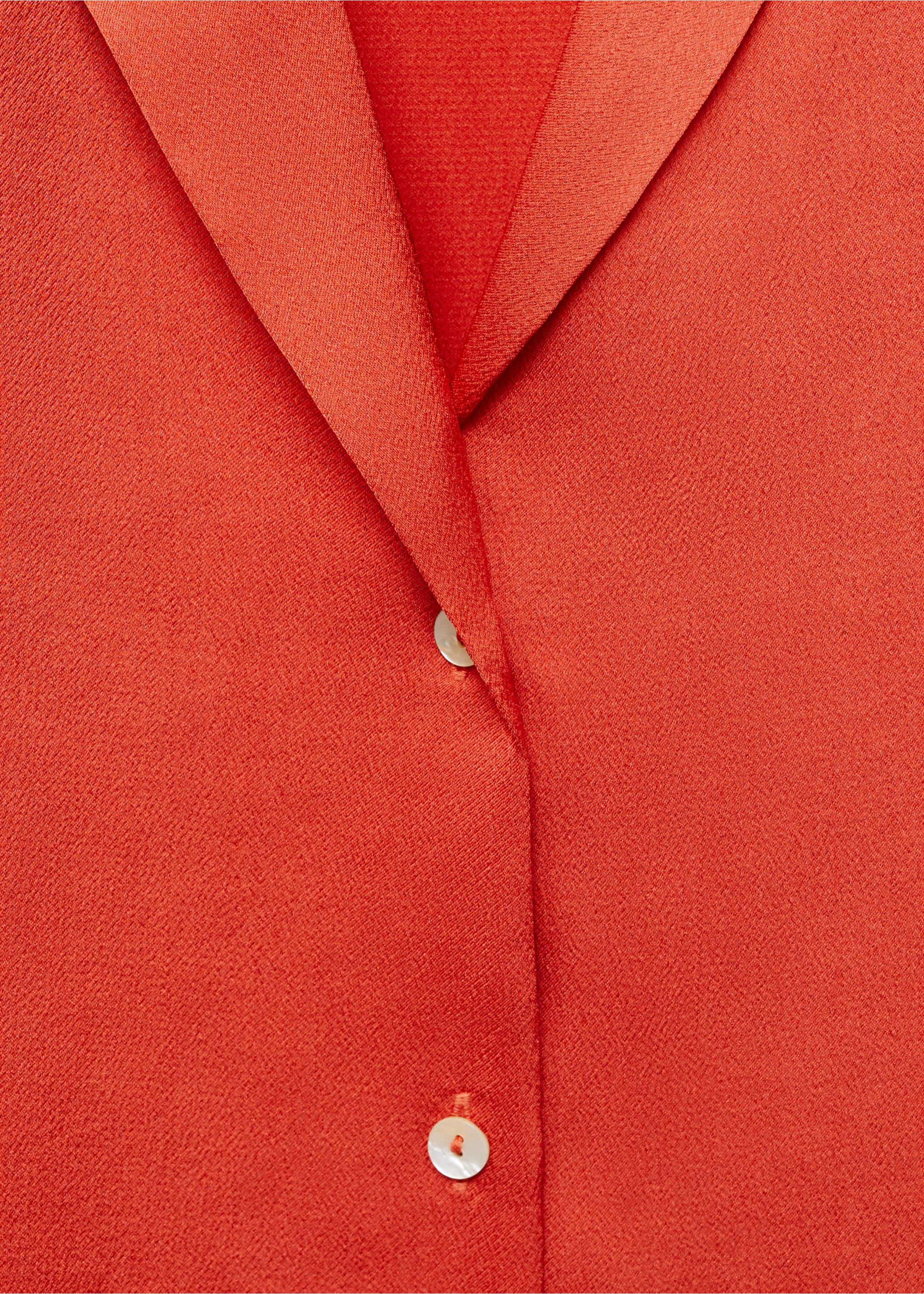 Short sleeve fluid shirt - Details of the article 8, Red. Ref: 17011160-00.