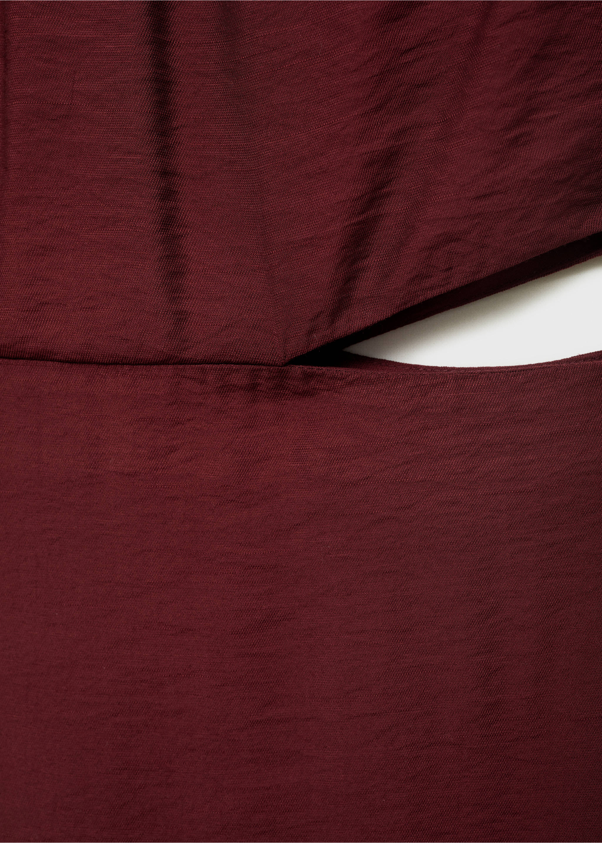 Midi-dress with cut-out - Details of the article 8, Maroon. Ref: 17011166-00.