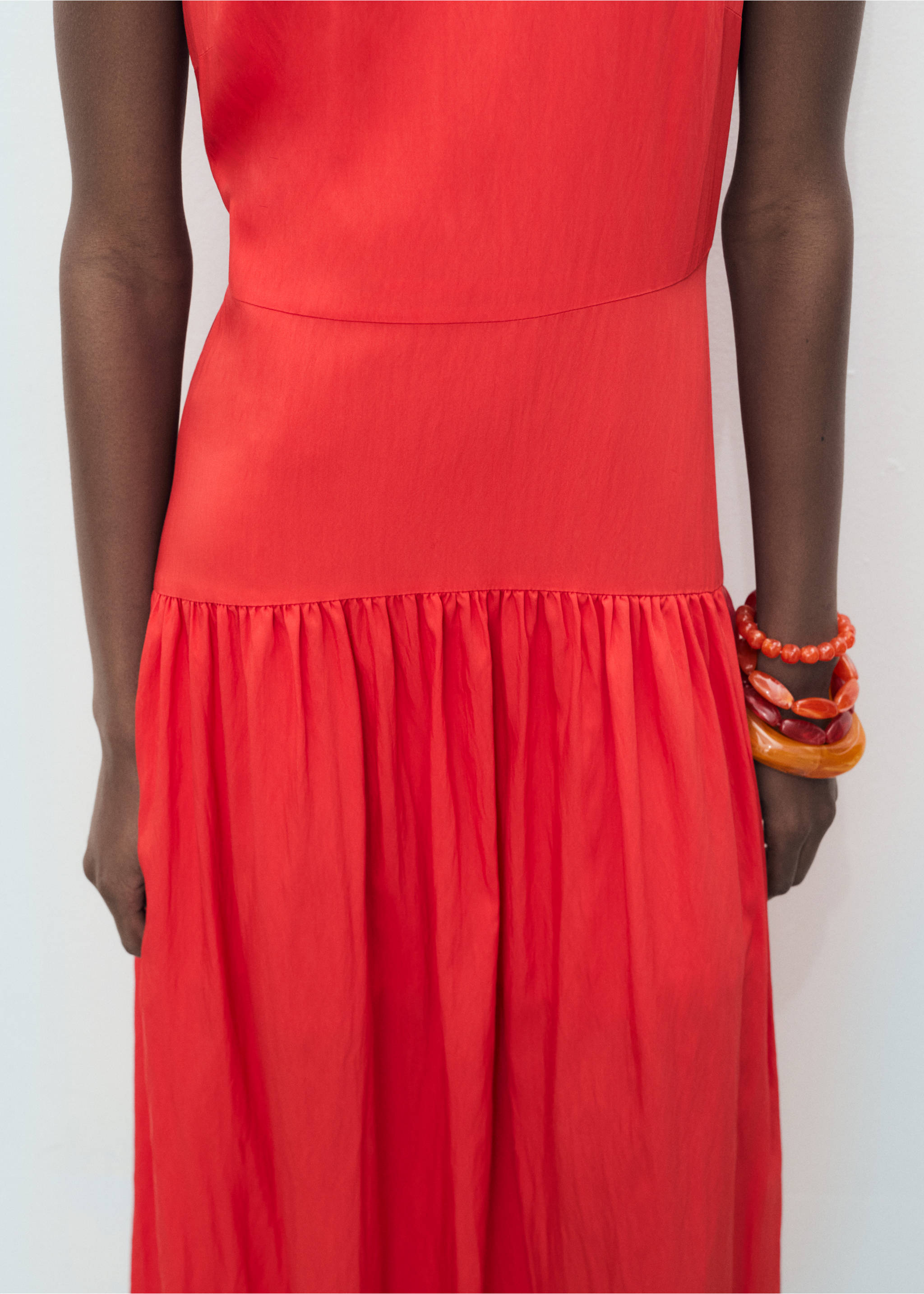 Long dress with gathered hem - Details of the article 1, Intense Red. Ref: 17011168-00.
