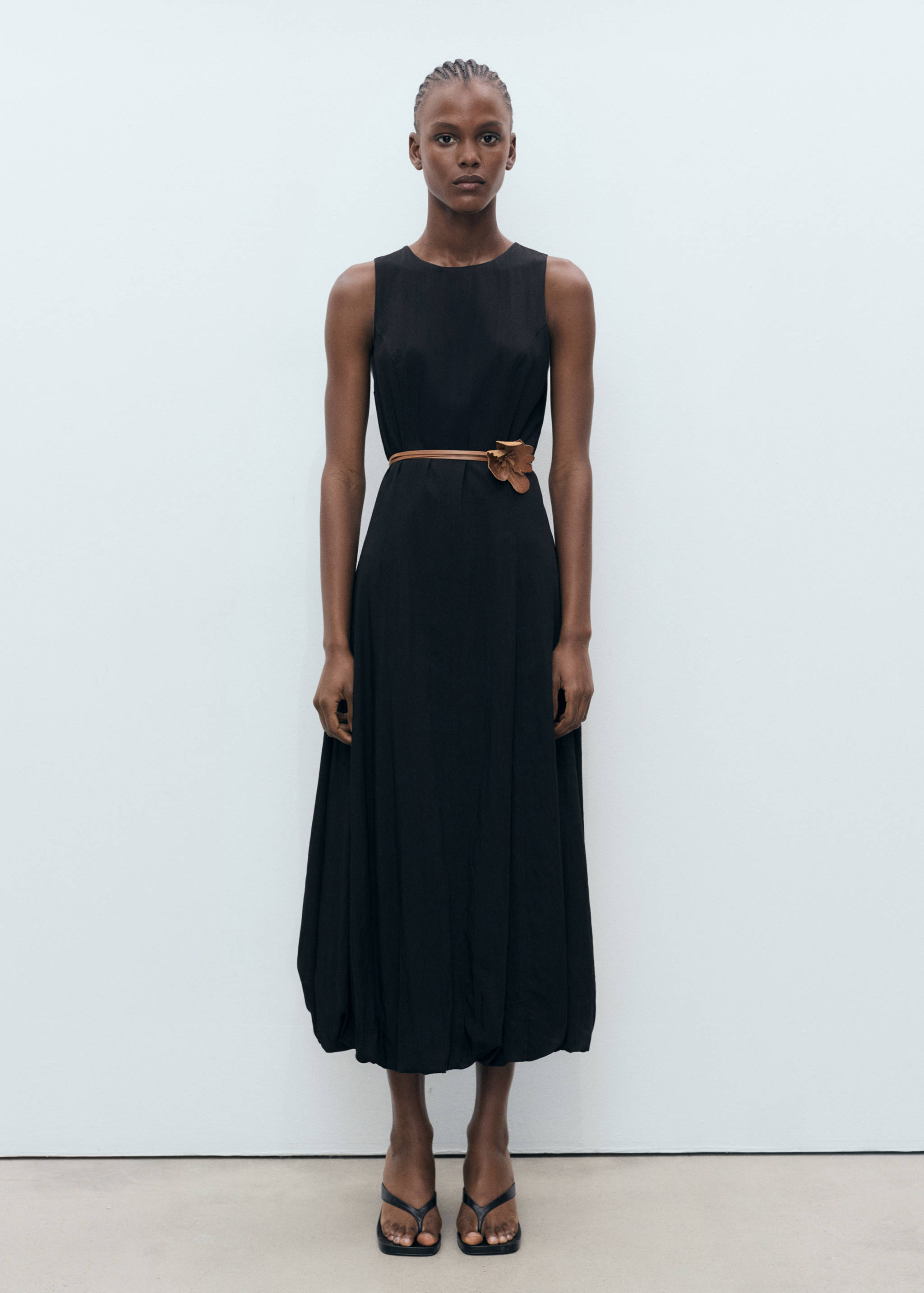 Long balloon dress - General plane