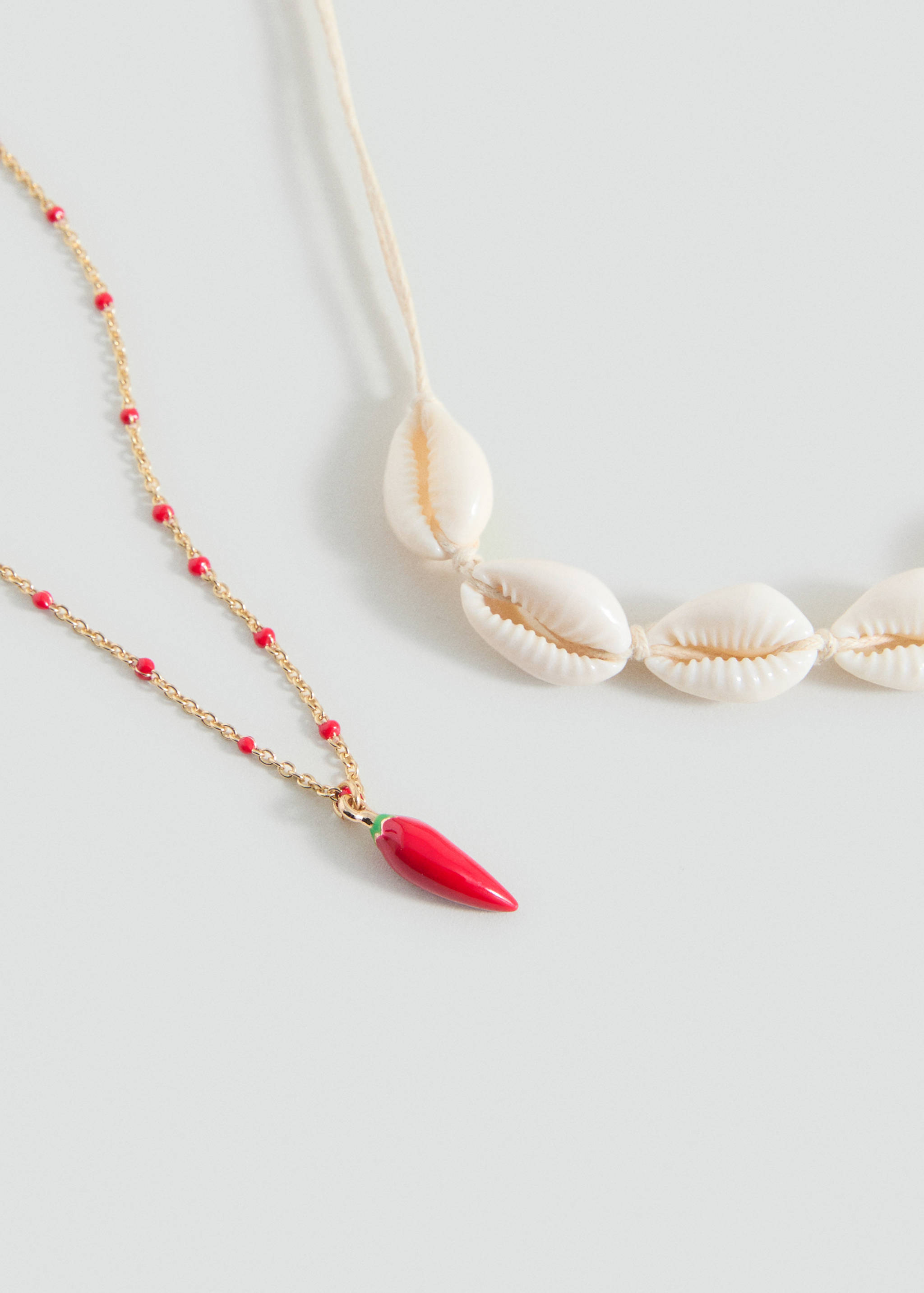 2 pack of necklaces - Medium plane