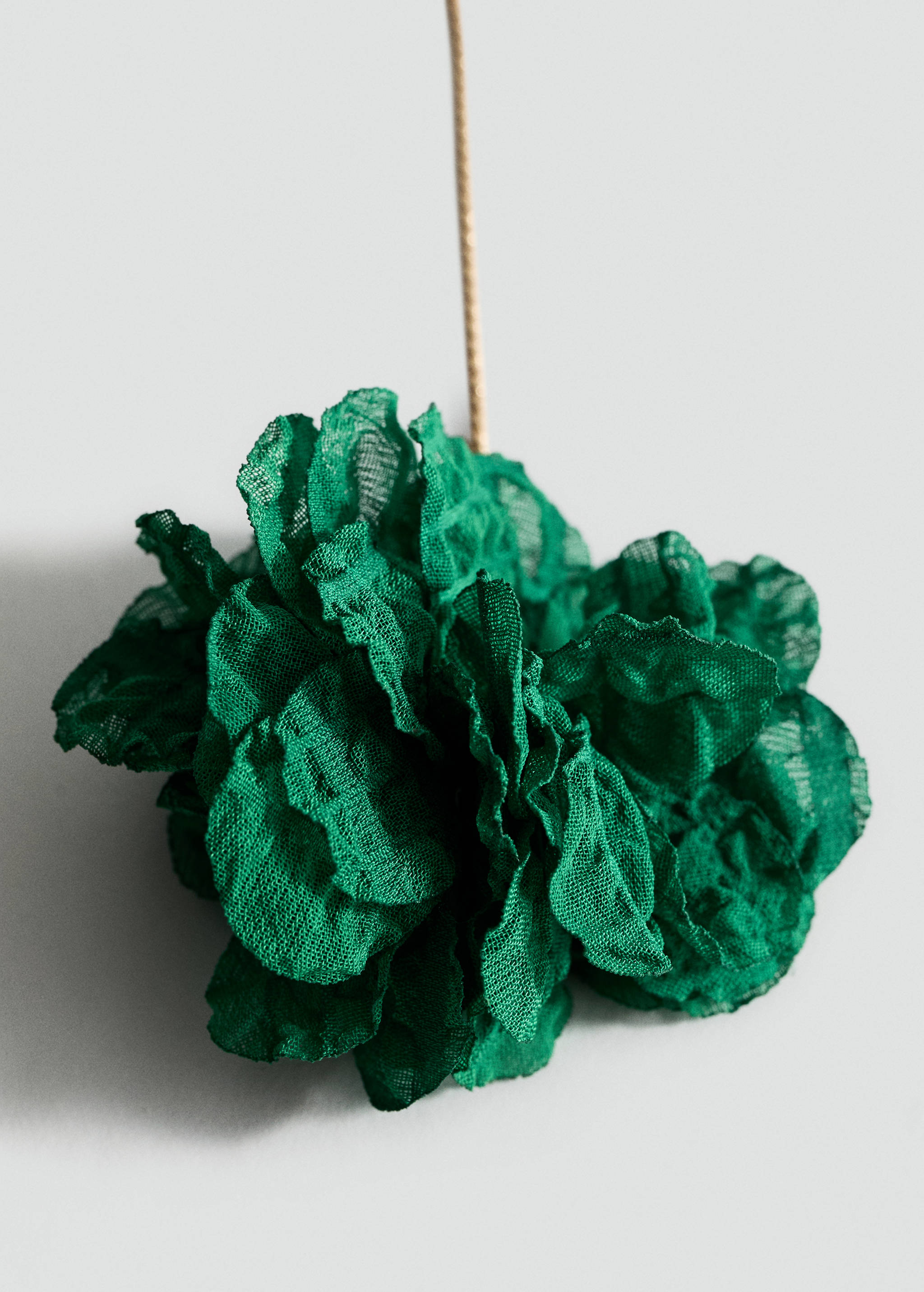 Woven hanging flower earrings - Medium plane