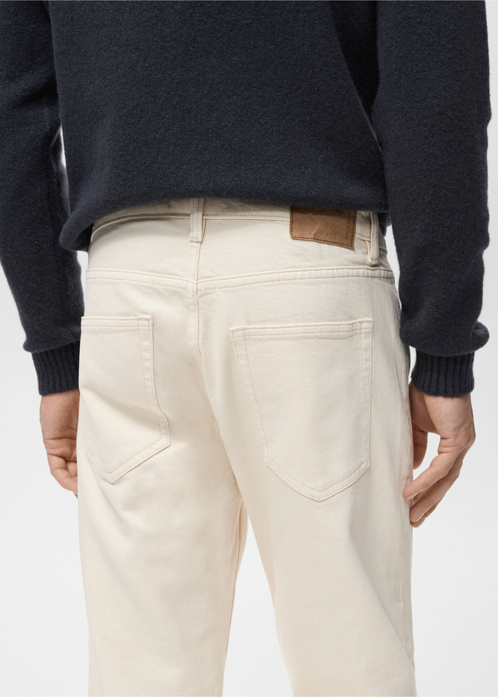 Jean Ben cropped tapered-fit - Détail de l'article 6, Écru. Ref: 17011224-00.