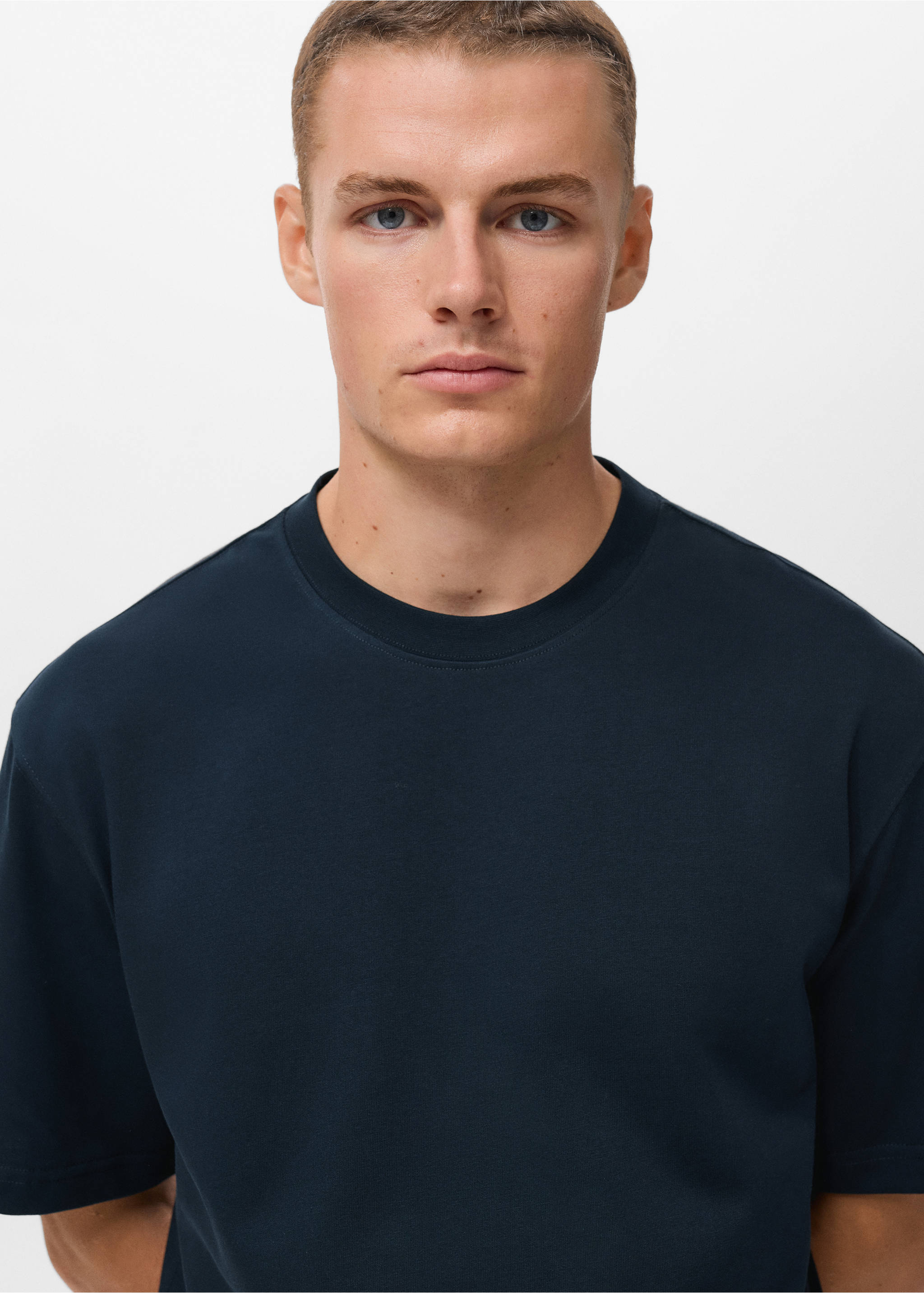 100% cotton relaxed-fit t-shirt - Details of the article 1, Dark Navy. Ref: 17011240-00.