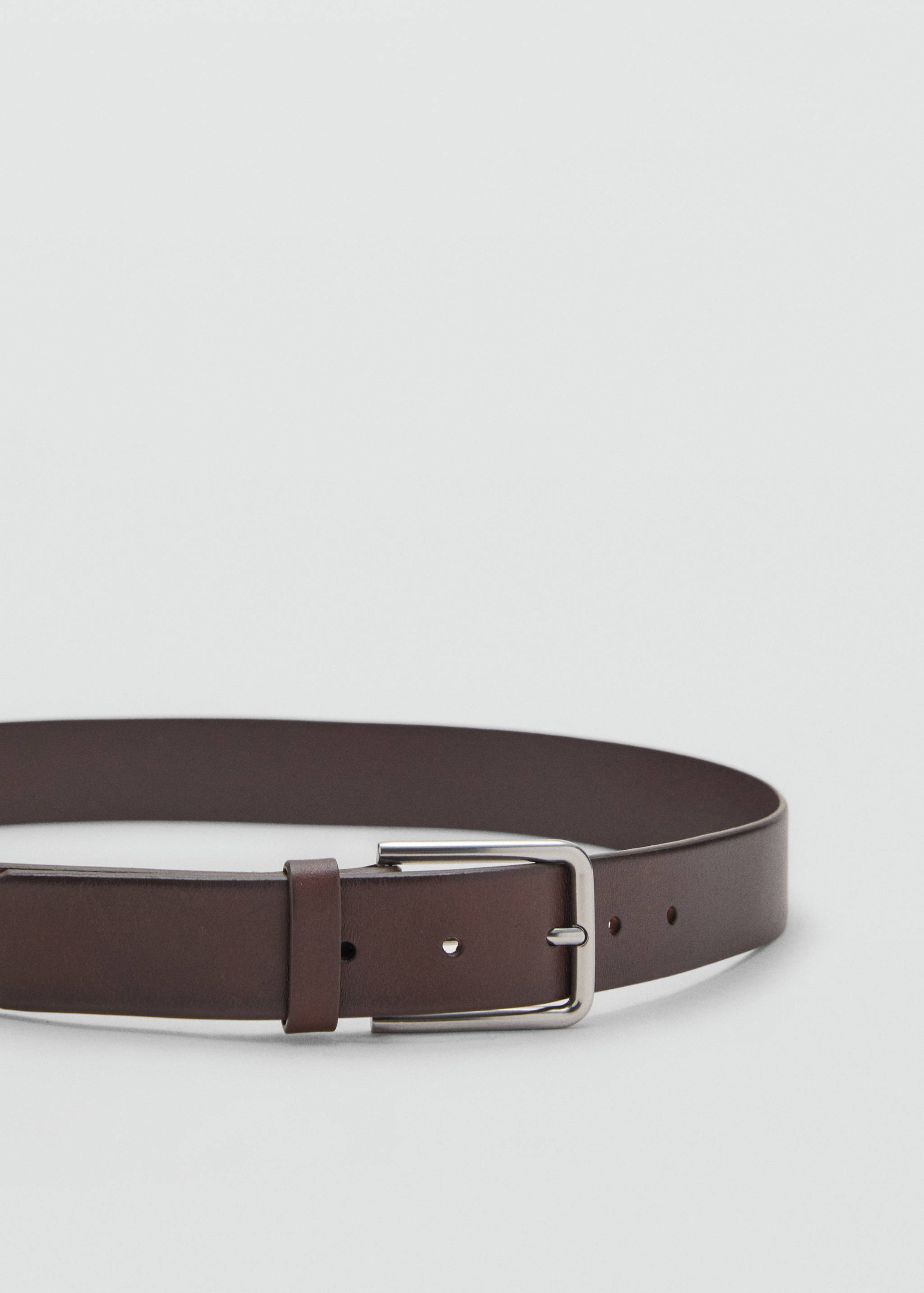 Buckle leather belt - Details of the article 1
