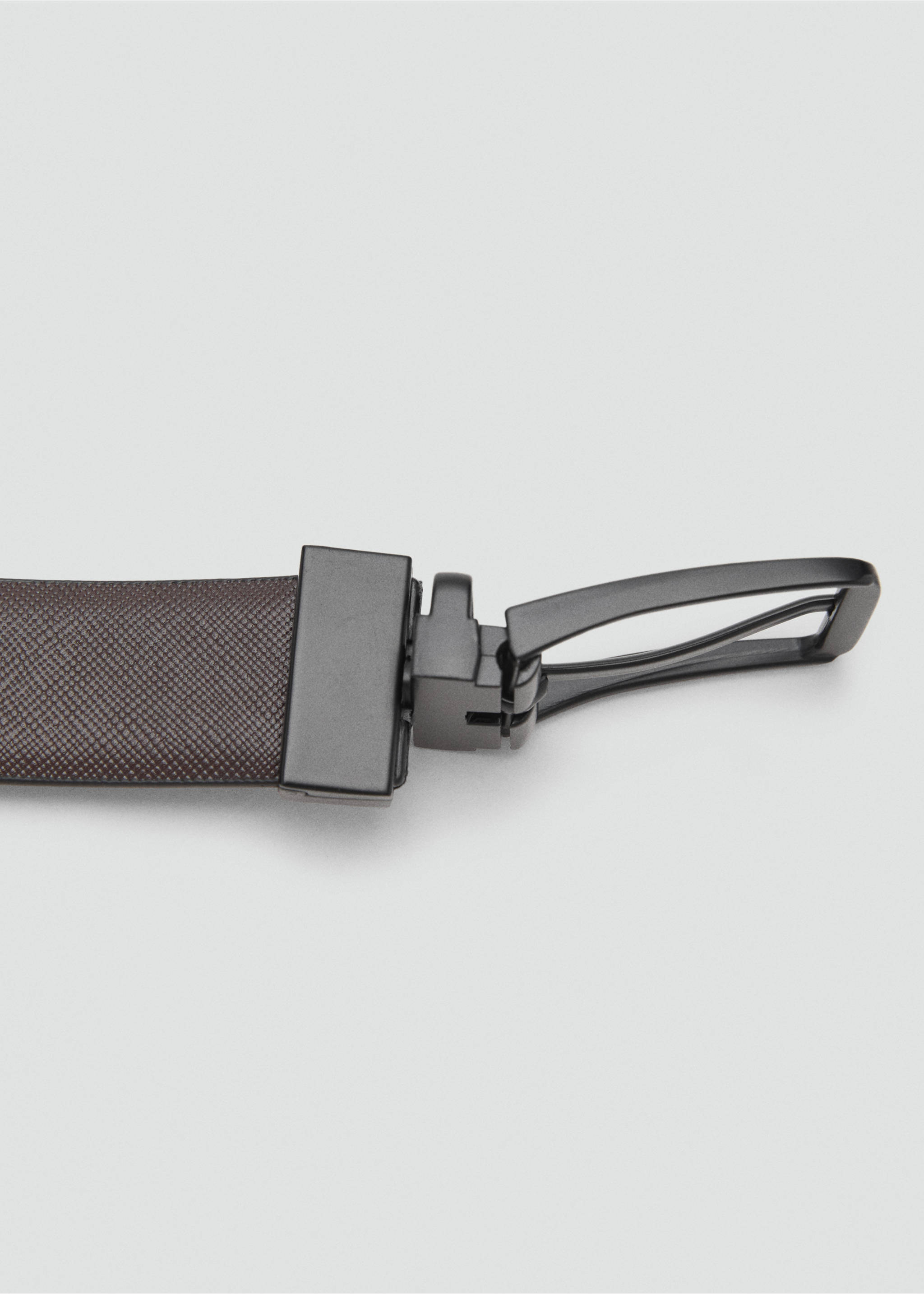 100% leather belt - Details of the article 2, Black. Ref: 17011247-00.