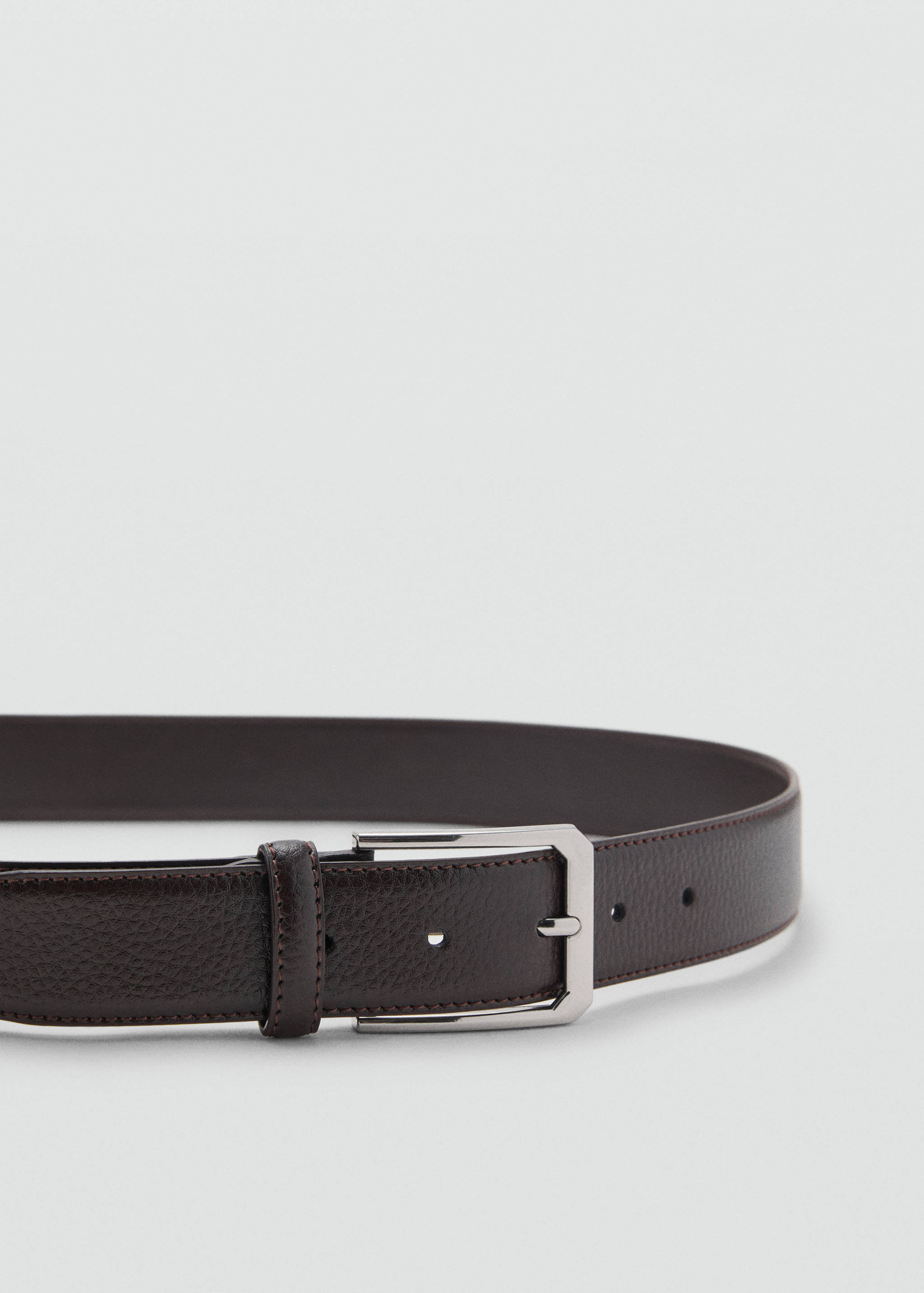 100% beaten leather belt - Details of the article 1