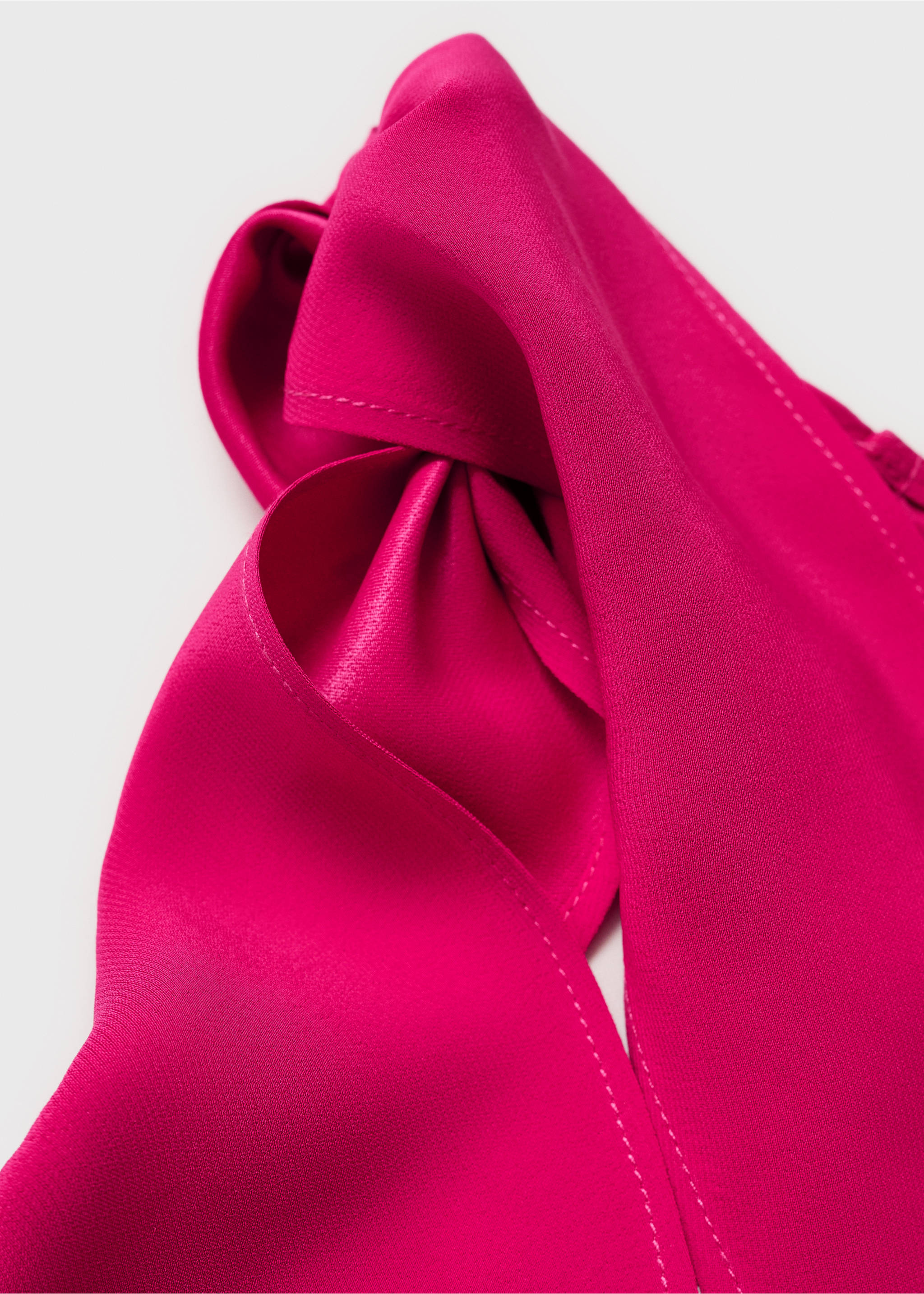 Asymmetrical dress with knot strap - Details of the article 0, Strawberry. Ref: 17011268-00.