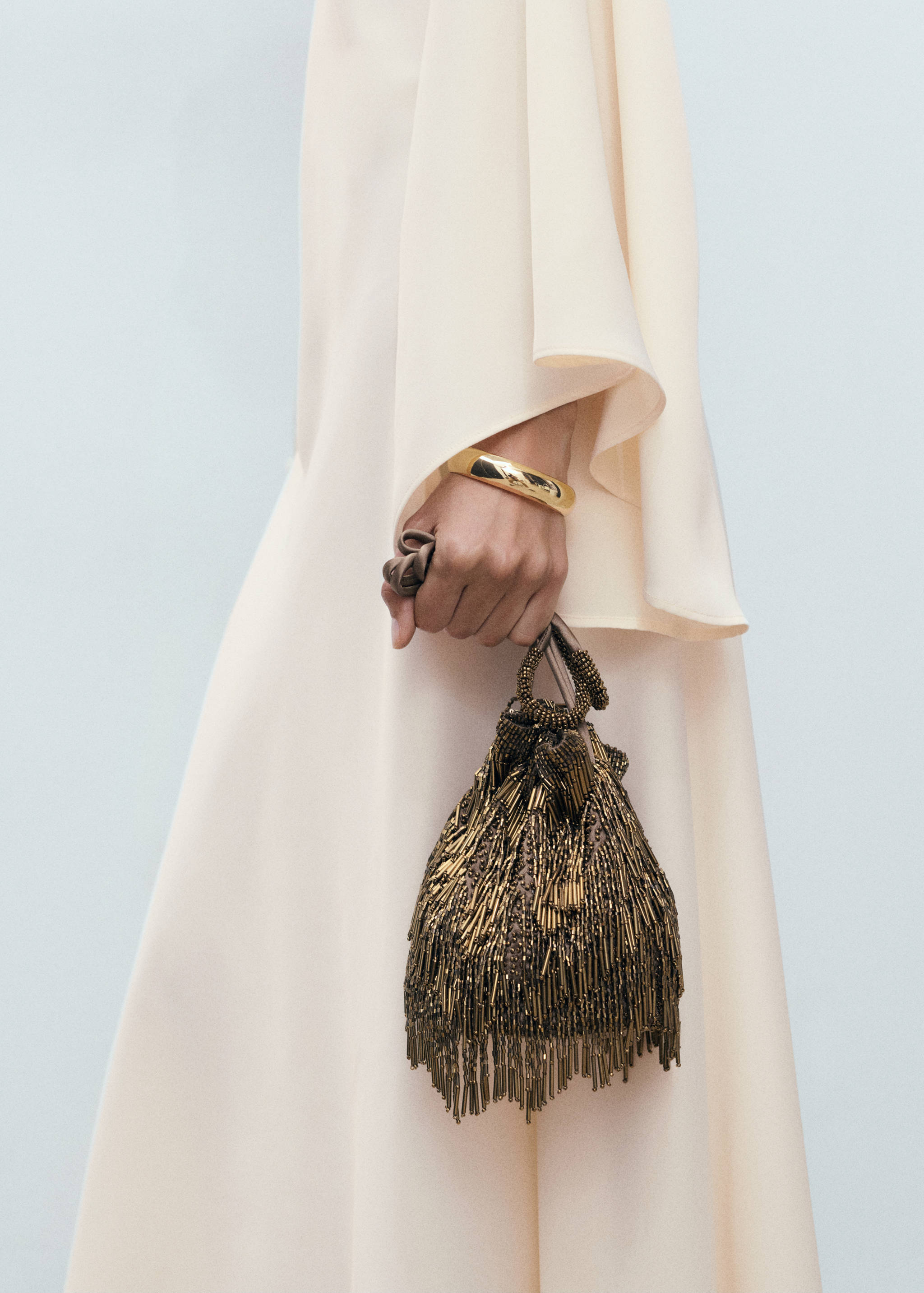 Long satin dress - Details of the article 3