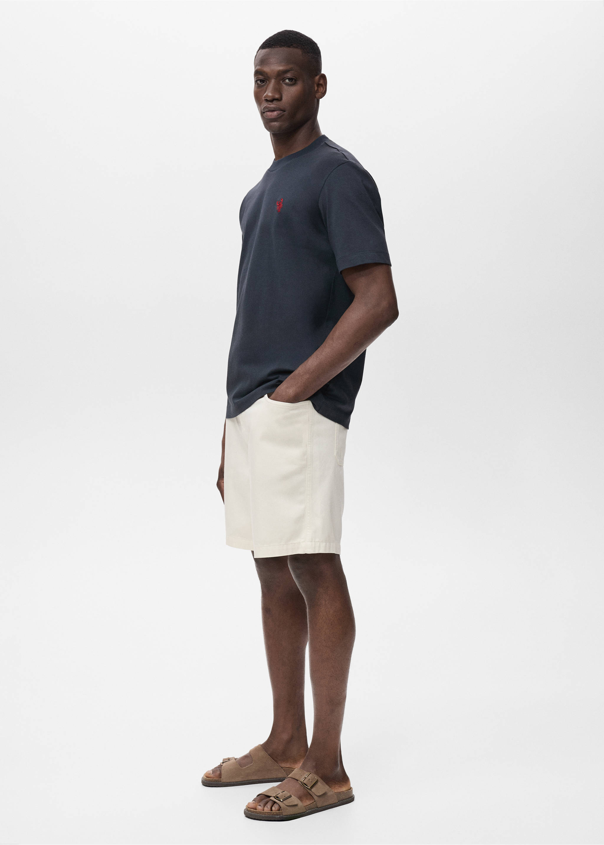 T-shirt 100 % coton détail brodé - Détail de l'article 2, Bleu marine. Ref: 17011276-00.