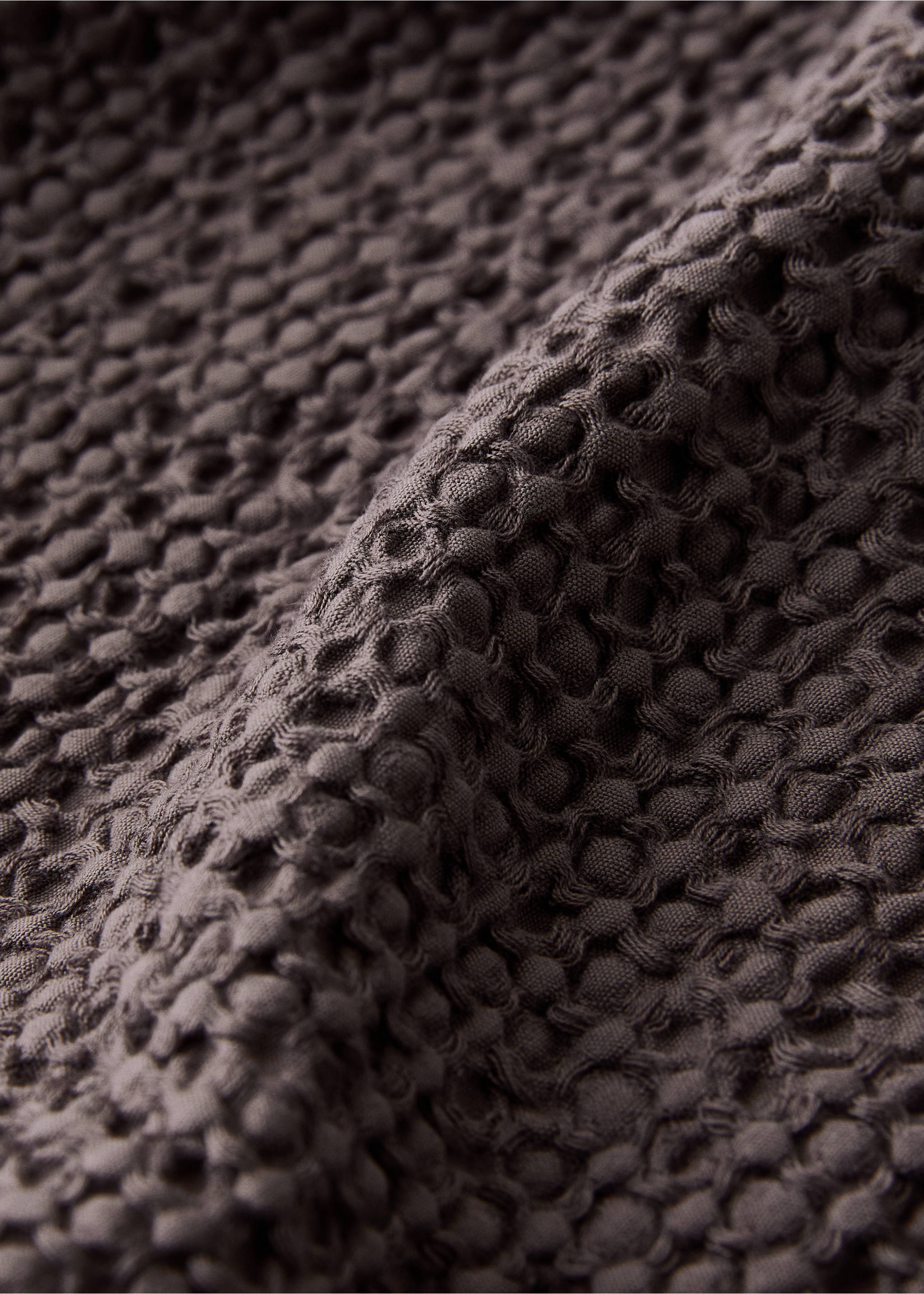 Percale cotton waffle duvet cover King bed - Details of the article 2, Blackberry. Ref: 17011554-00.