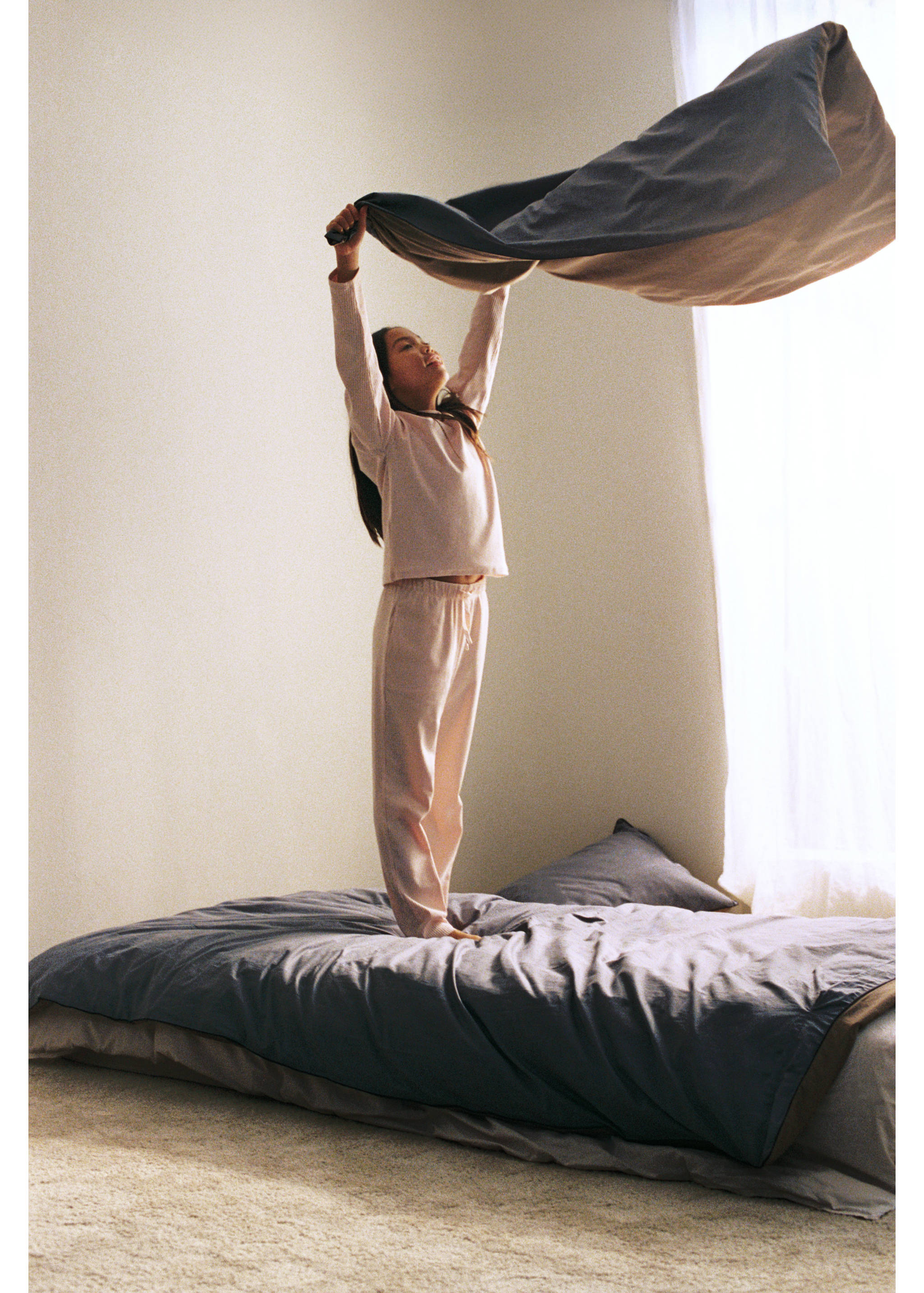 Reversible percale cotton pillowcase with contrasting piping 50x75 cm - Details of the article 5, Blue. Ref: 17011592-00.