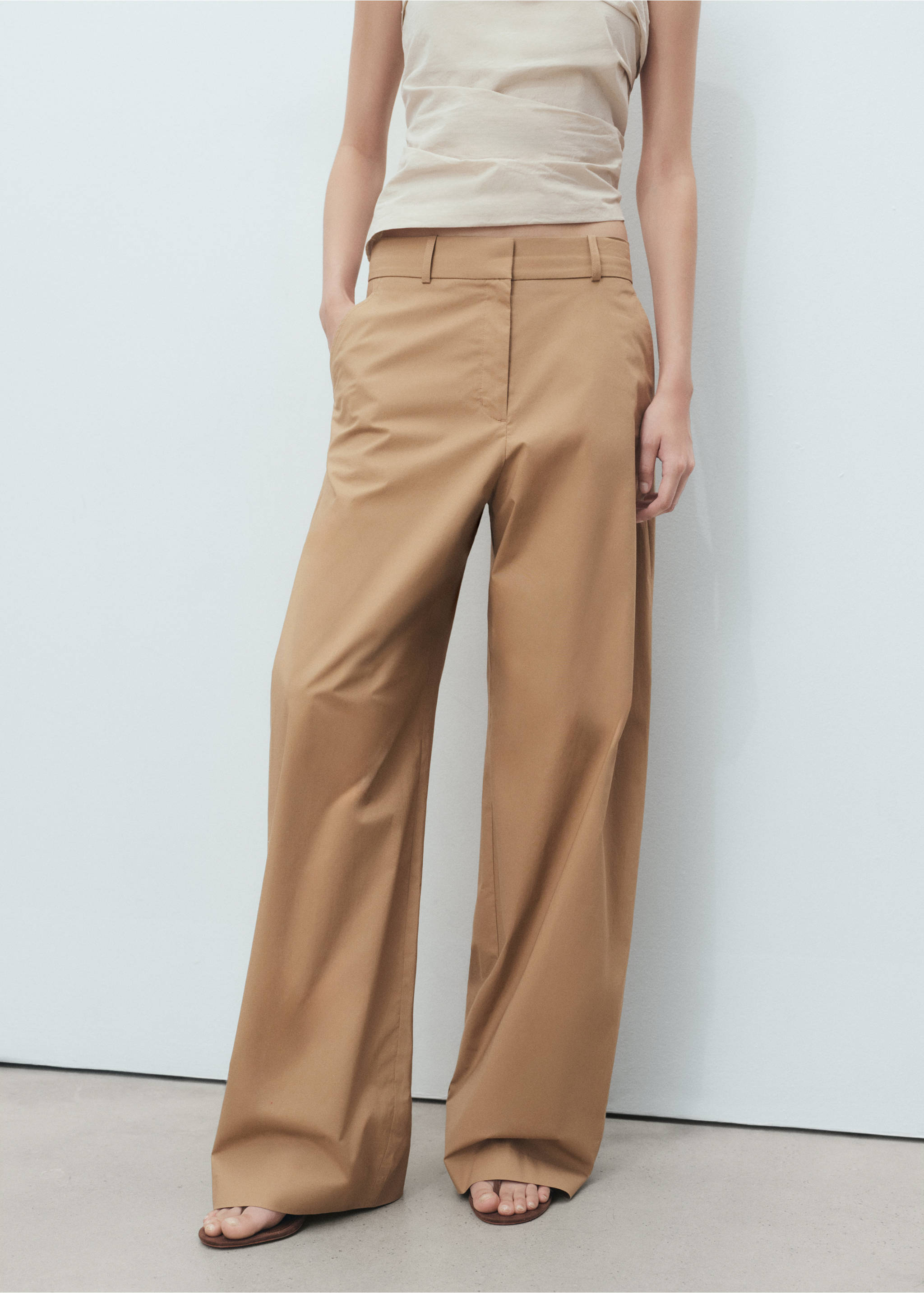 Mid-rise wide leg trousers - Medium plane, Medium Brown. Ref: 17012031-00.