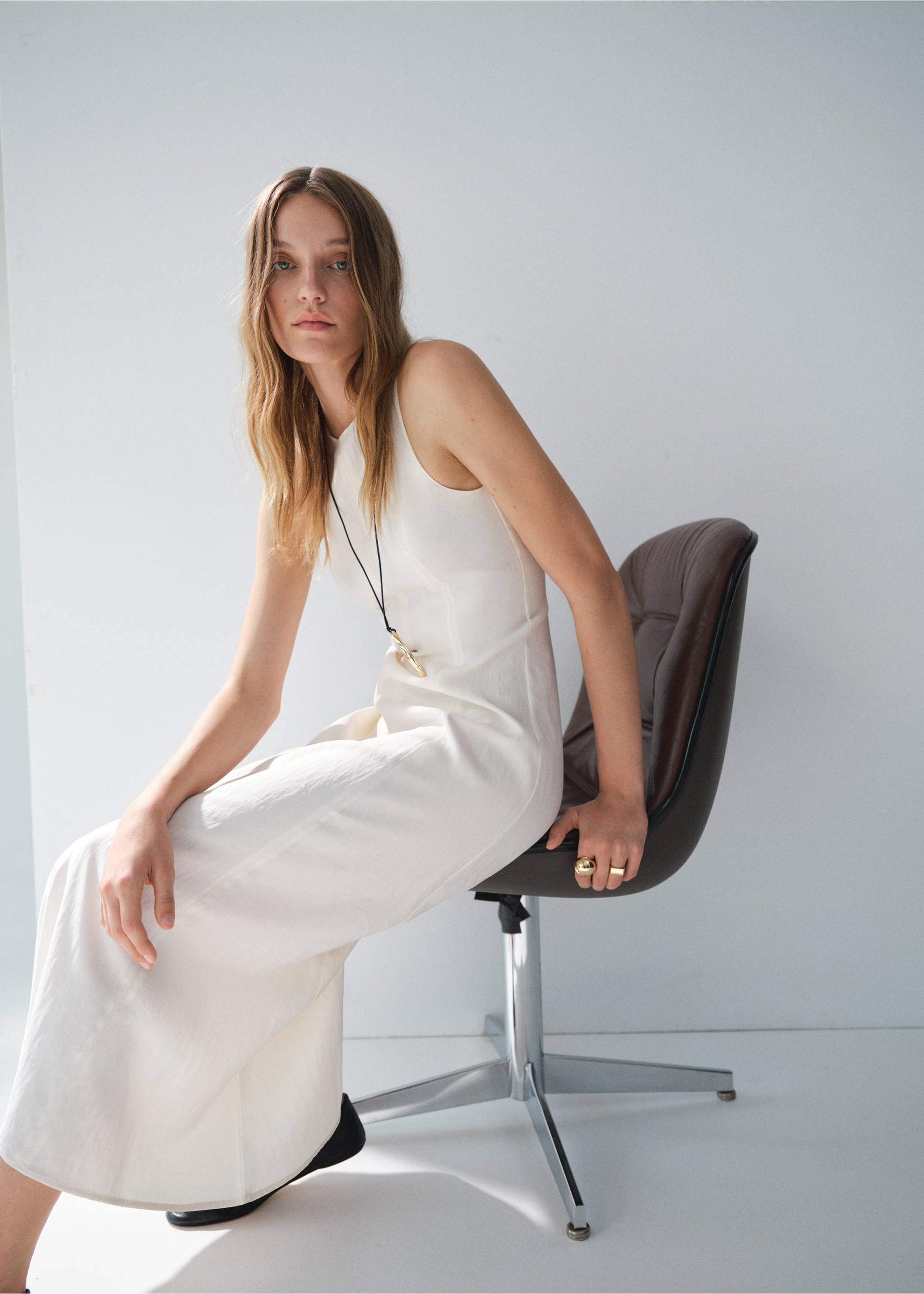 Flared midi-dress - Details of the article 3, Ecru. Ref: 17012537-00.