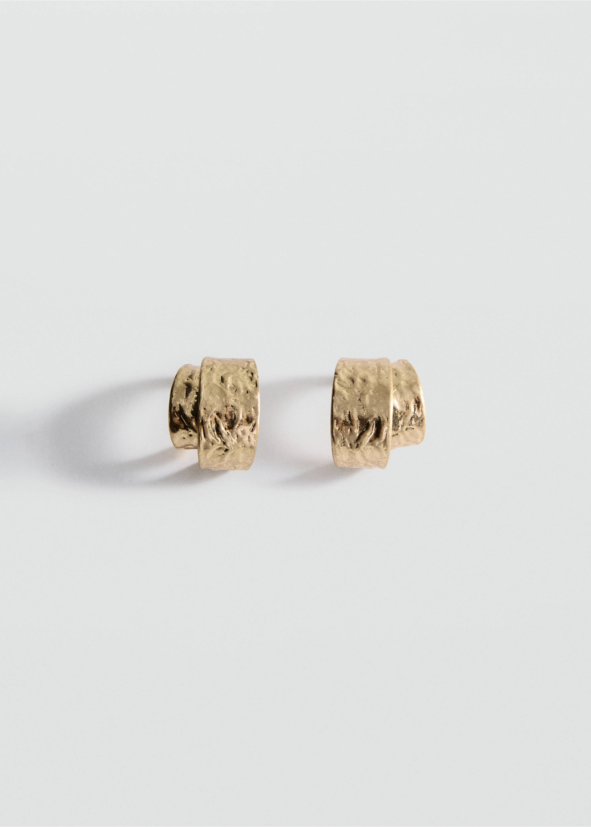 Textured double hoop earrings - Article without model, Gold. Ref: 17012548-00.