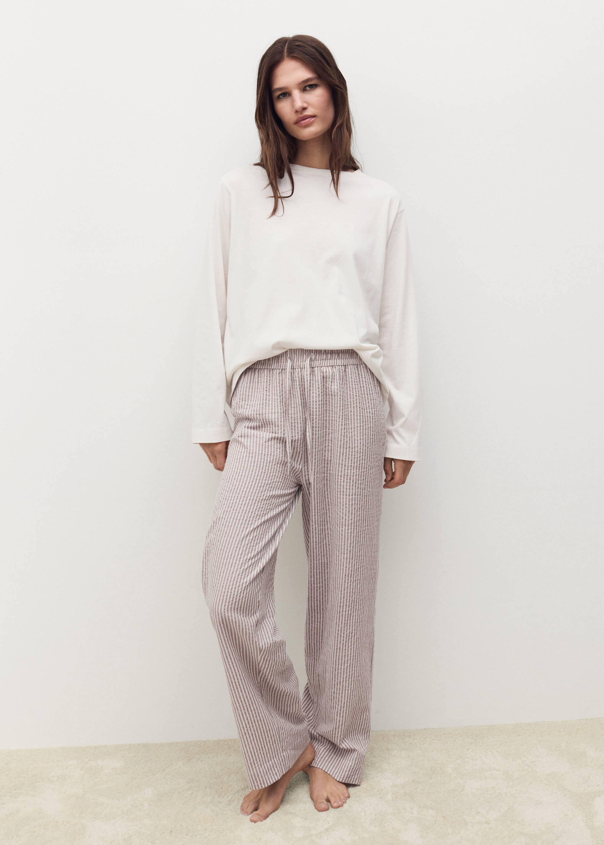 Pijama dos piezas raya seersucker - Plano general