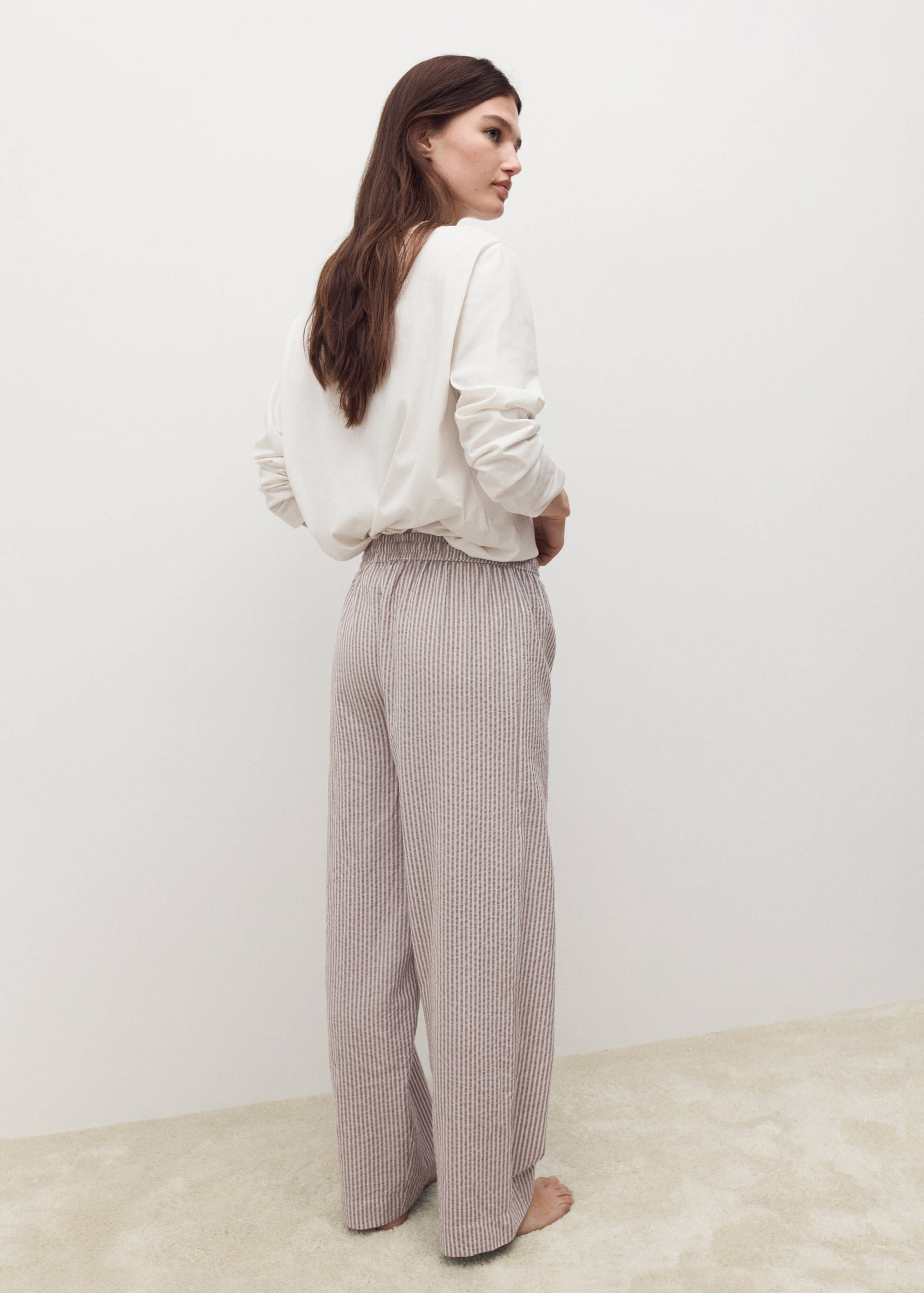 Pijama dos piezas raya seersucker - Reverso del artículo