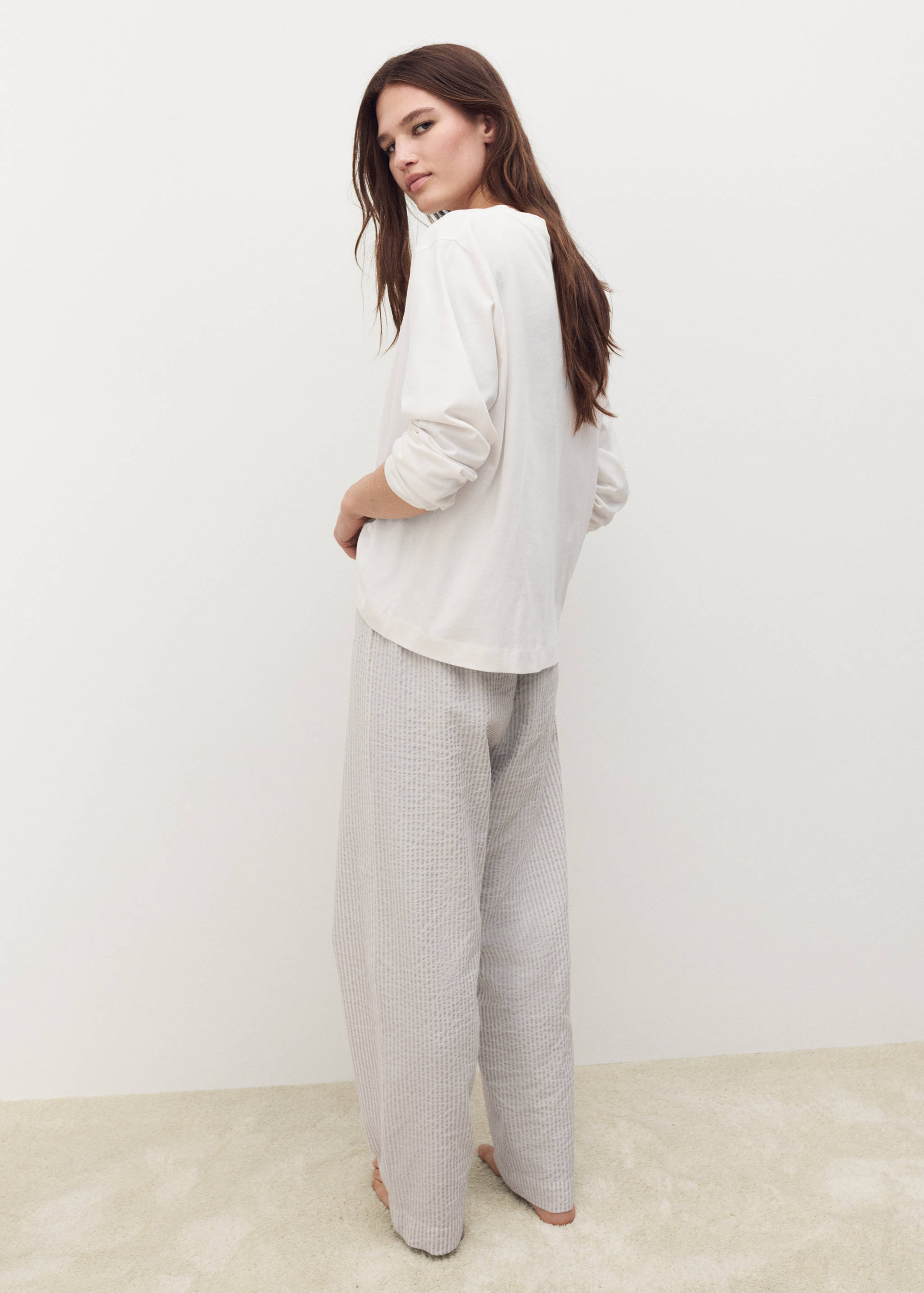 Pijama dos piezas raya seersucker - Reverso del artículo