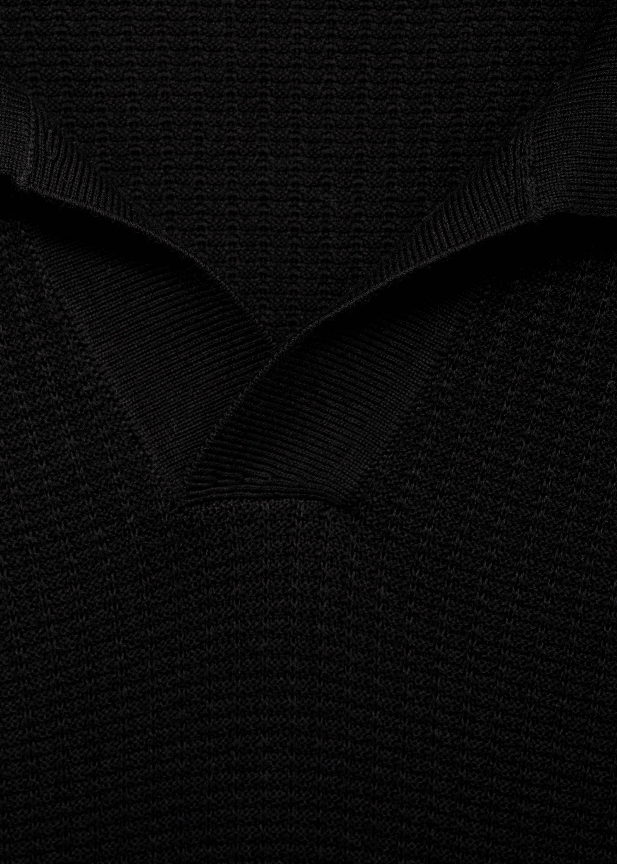 Polo maille coton structuré - Détail de l'article 8, Noir. Ref: 17012906-00.
