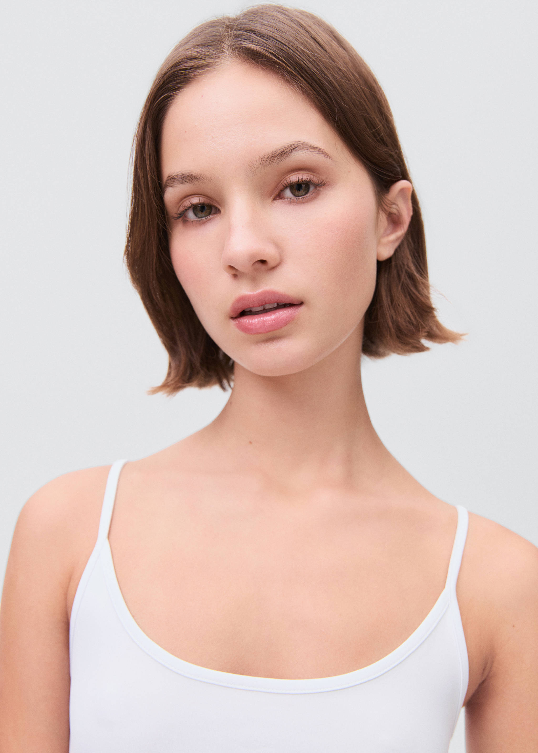 Plain strapless top - Details of the article 1
