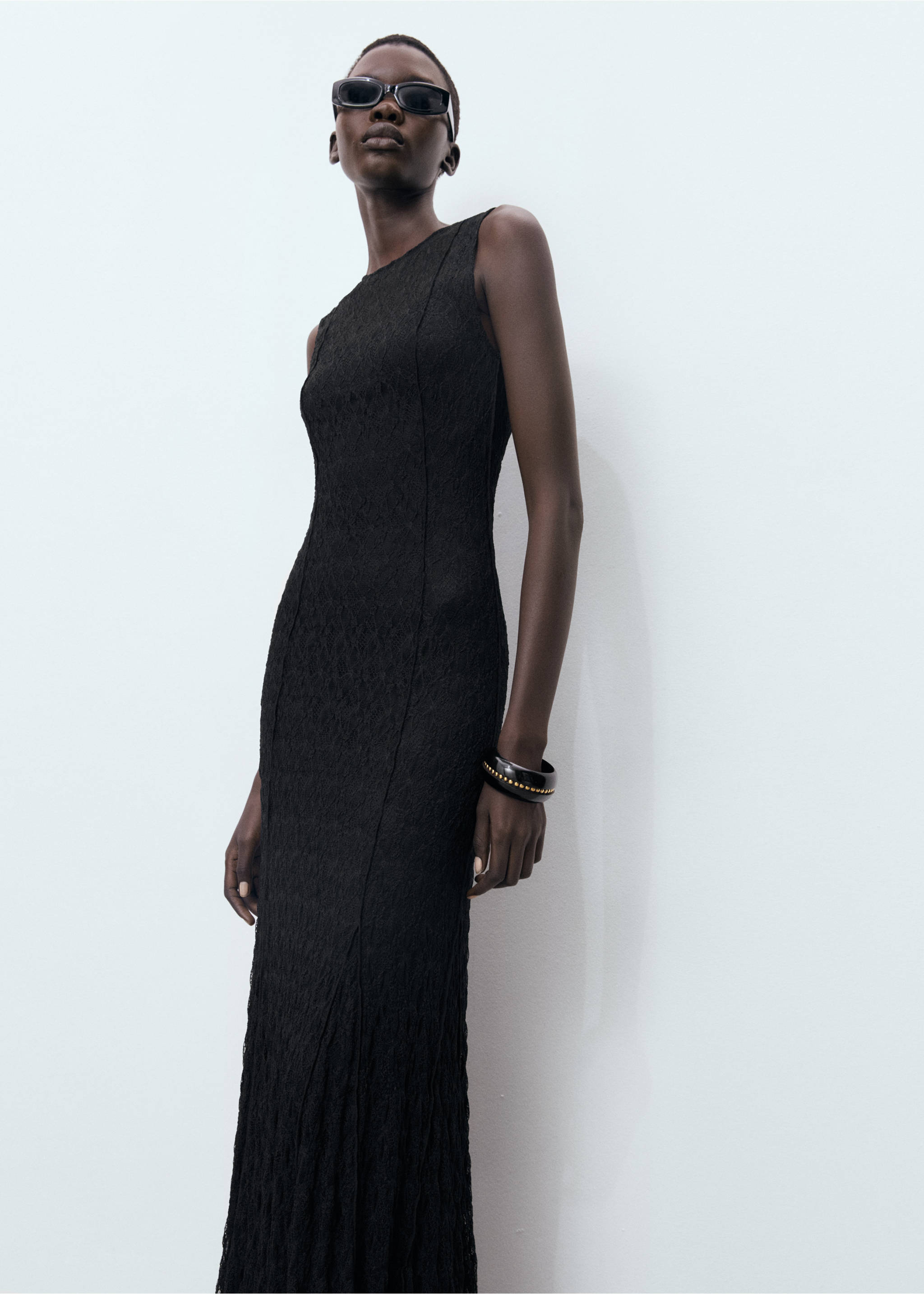 Long lace dress - Medium plane, Black. Ref: 17012912-00.