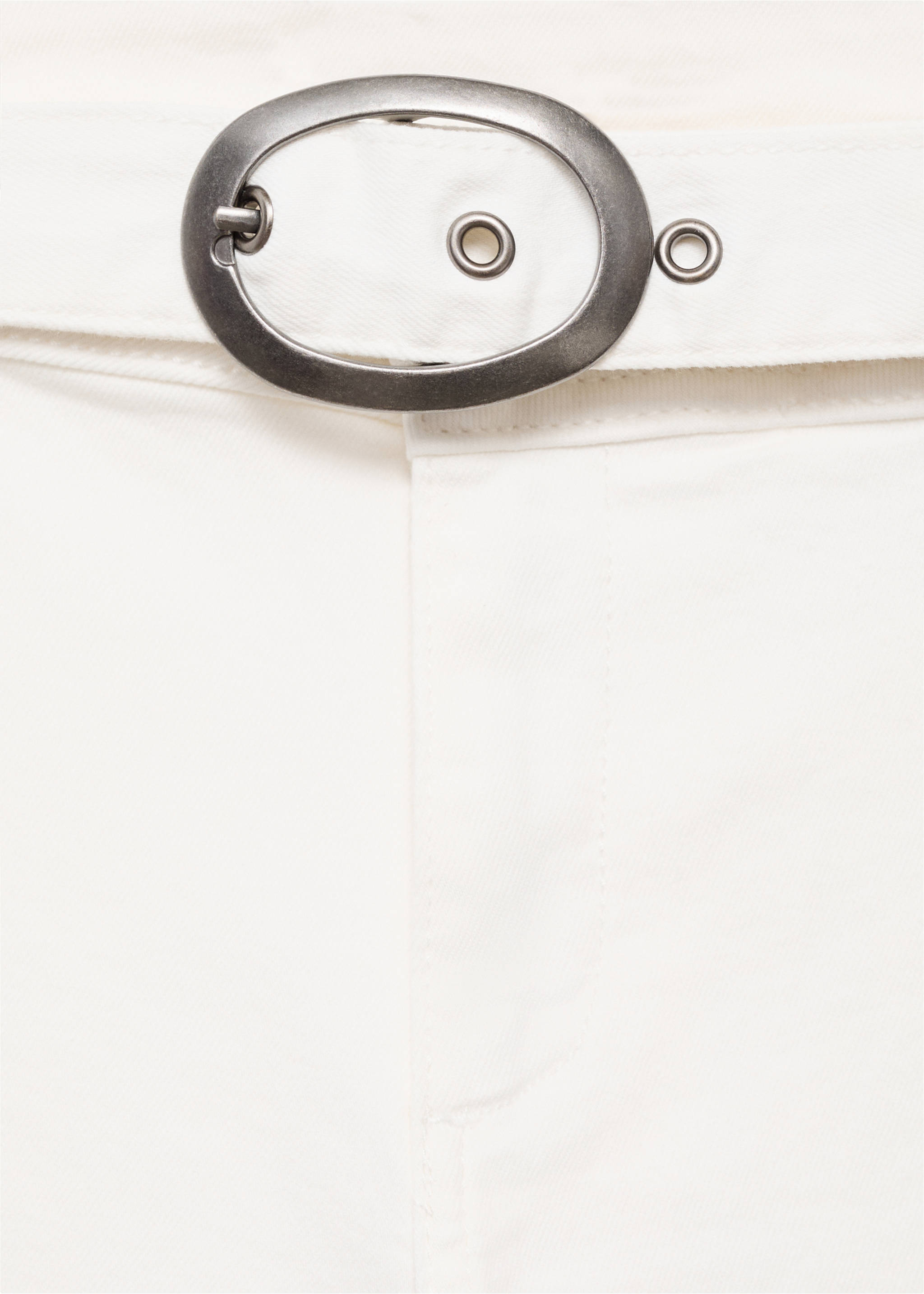 Wide leg jeans with buckle - Details of the article 8, Off White. Ref: 17012916-00.
