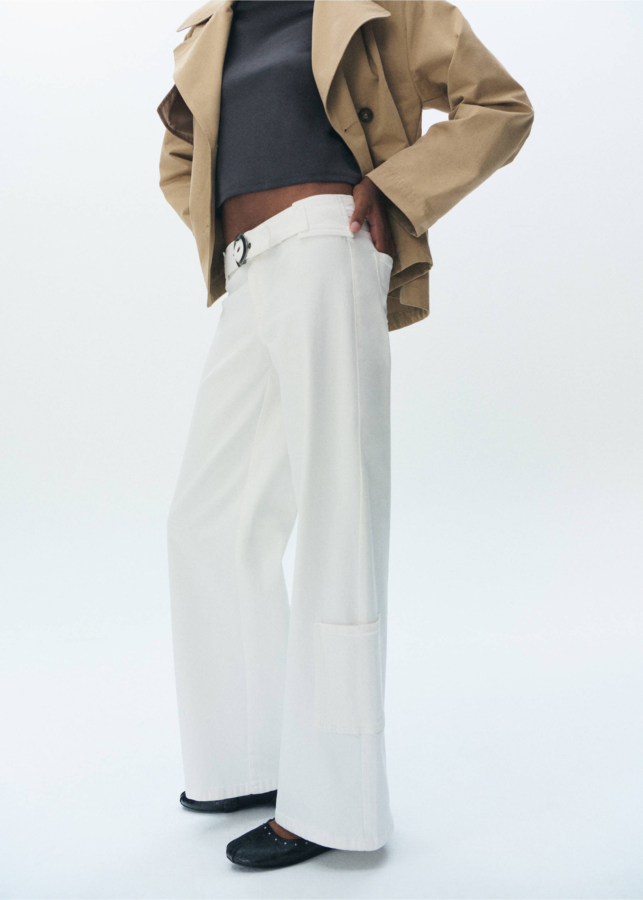 Wide leg jeans with buckle - Details of the article 5, Off White. Ref: 17012916-00.