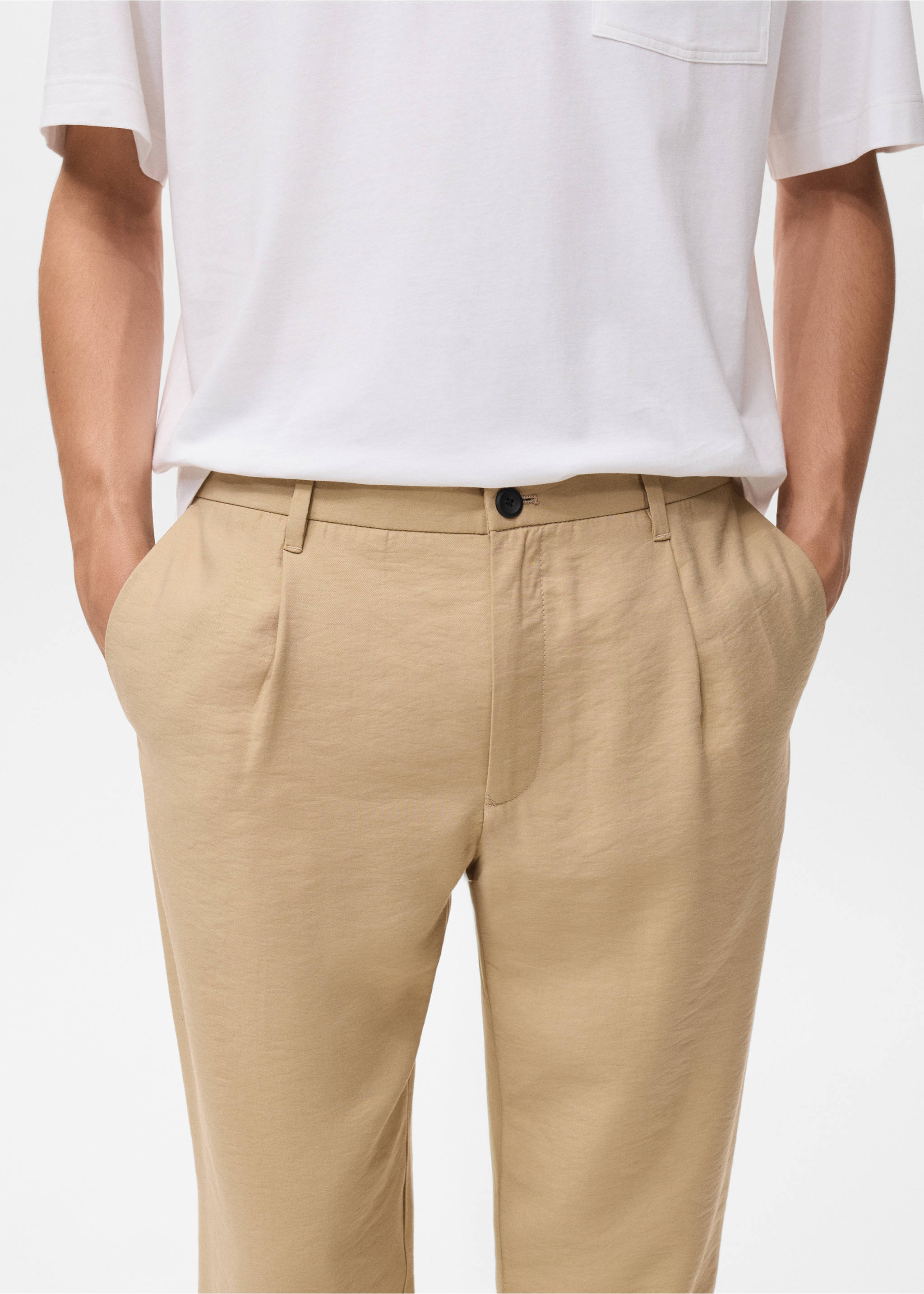 Pantalon droit pinces - Détail de l'article 1, Beige. Ref: 17012920-00.