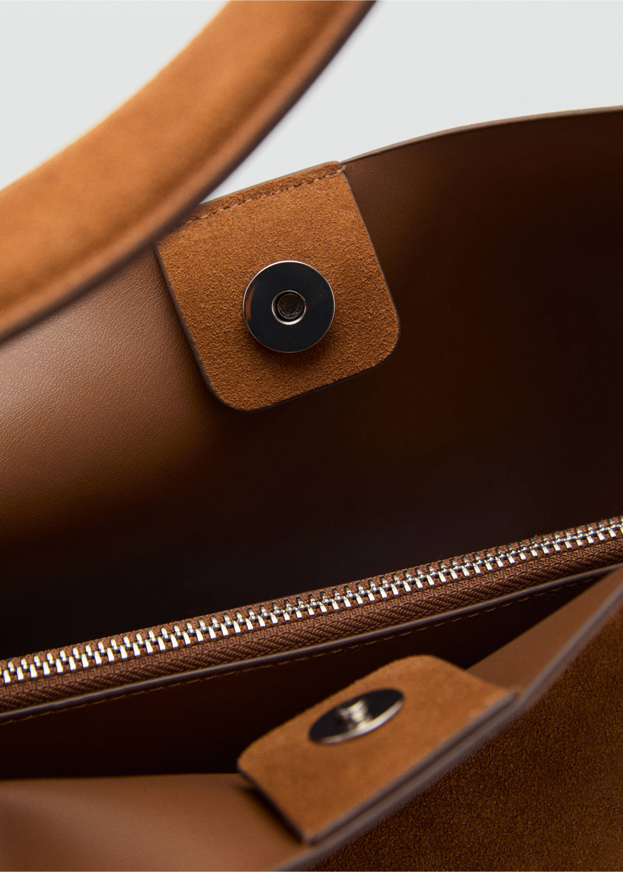 Large suede leather shopper bag - Details of the article 4, Leather. Ref: 17012921-00.