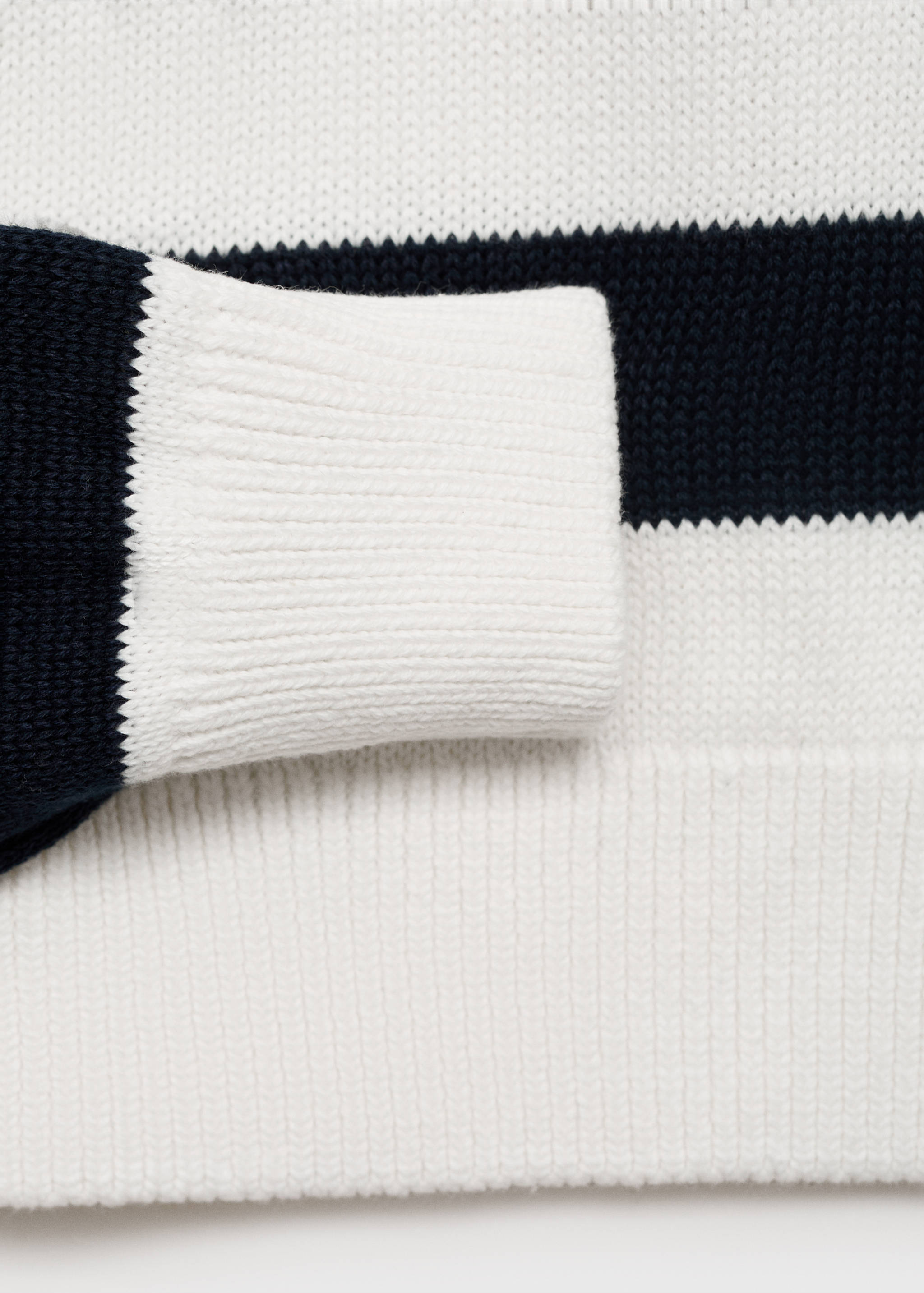 Knitted polo-neck sweater - Details of the article 8, Off White. Ref: 17013282-00.