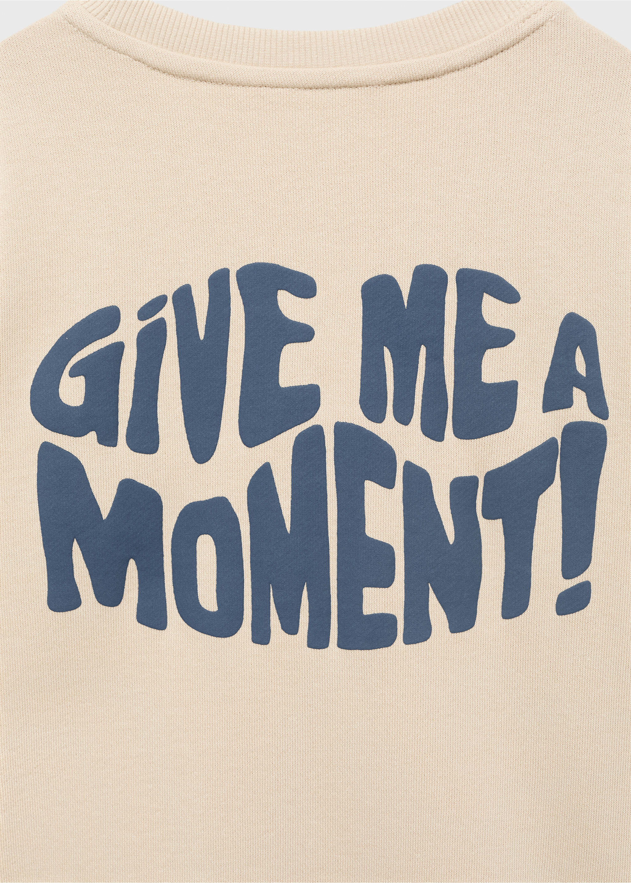 Embossed text sweatshirt - Details of the article 0, Sand. Ref: 17013293-00.