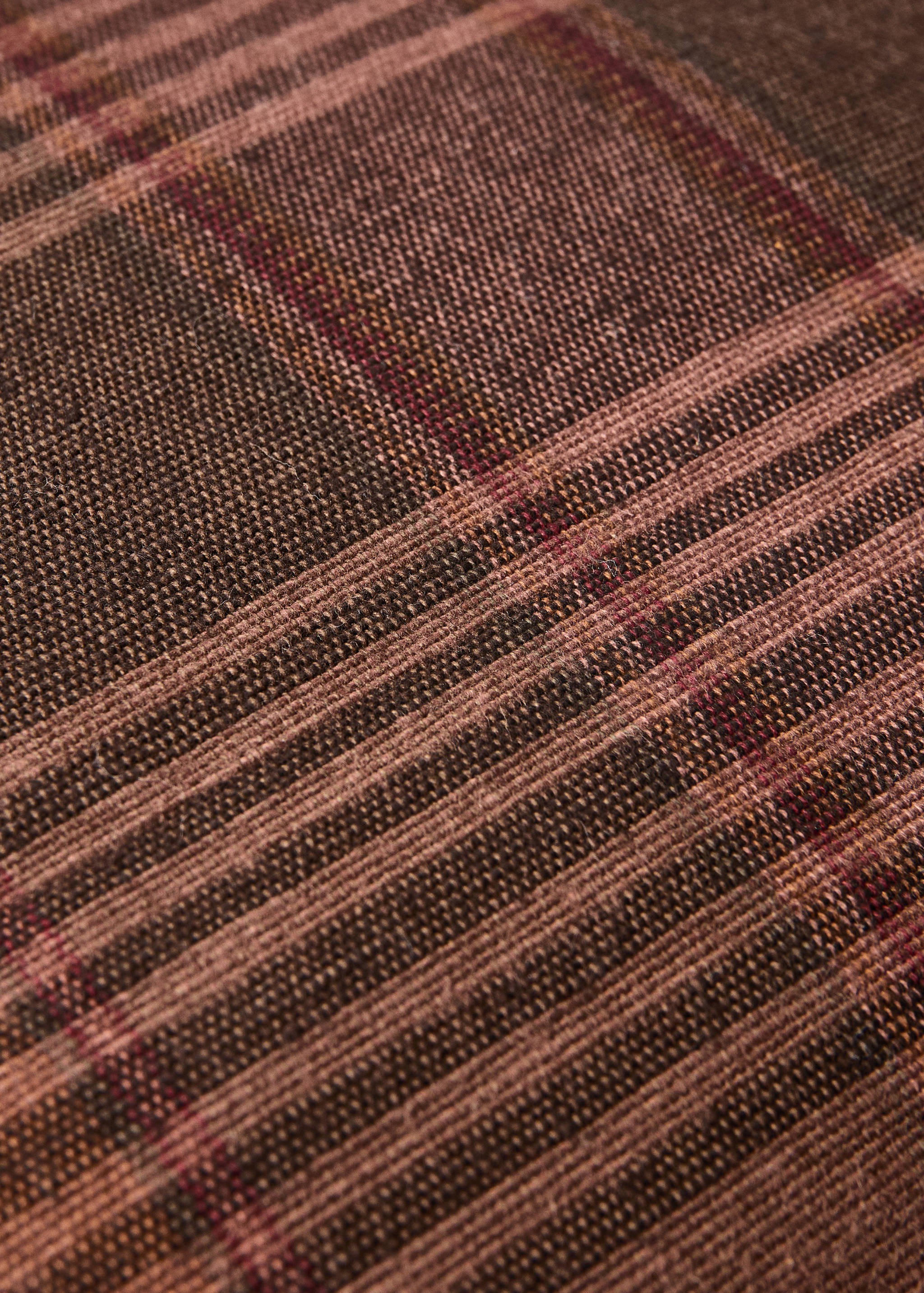Overdyed check cushion cover 50x50cm - Details of the article 4